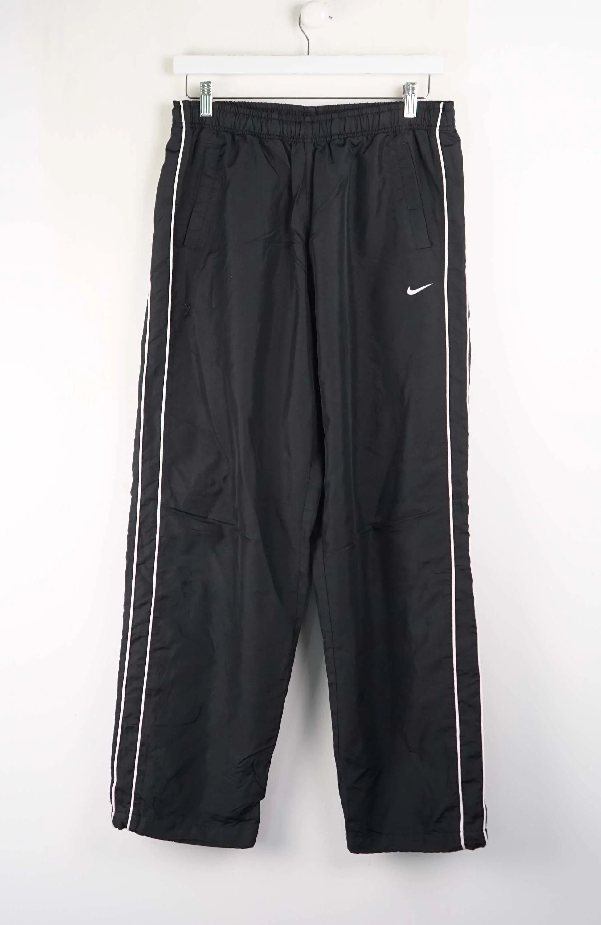 VINTAGE NIKE TRACK PANTS (M)