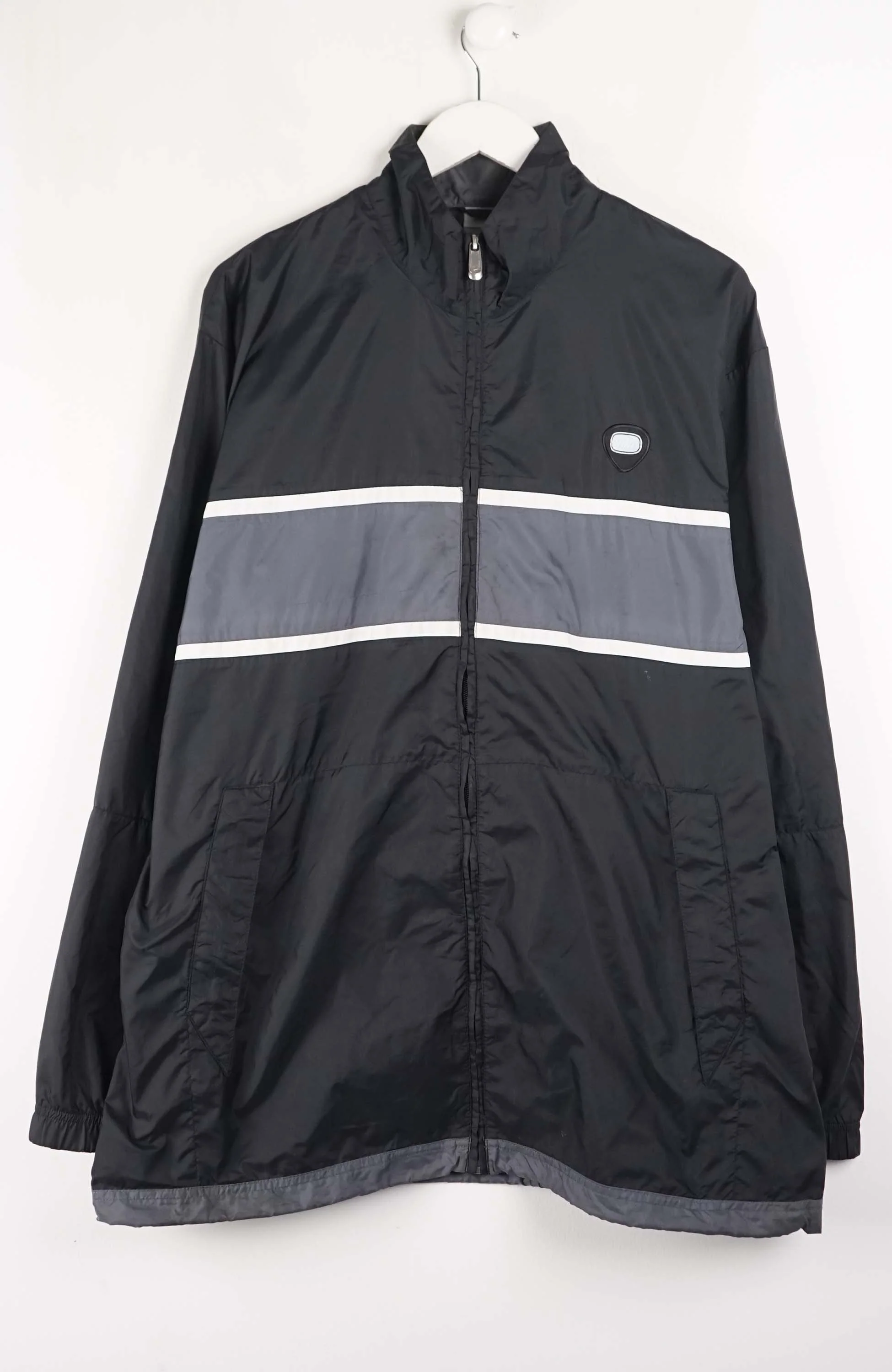 VINTAGE NIKE WINDBREAKER (XL)