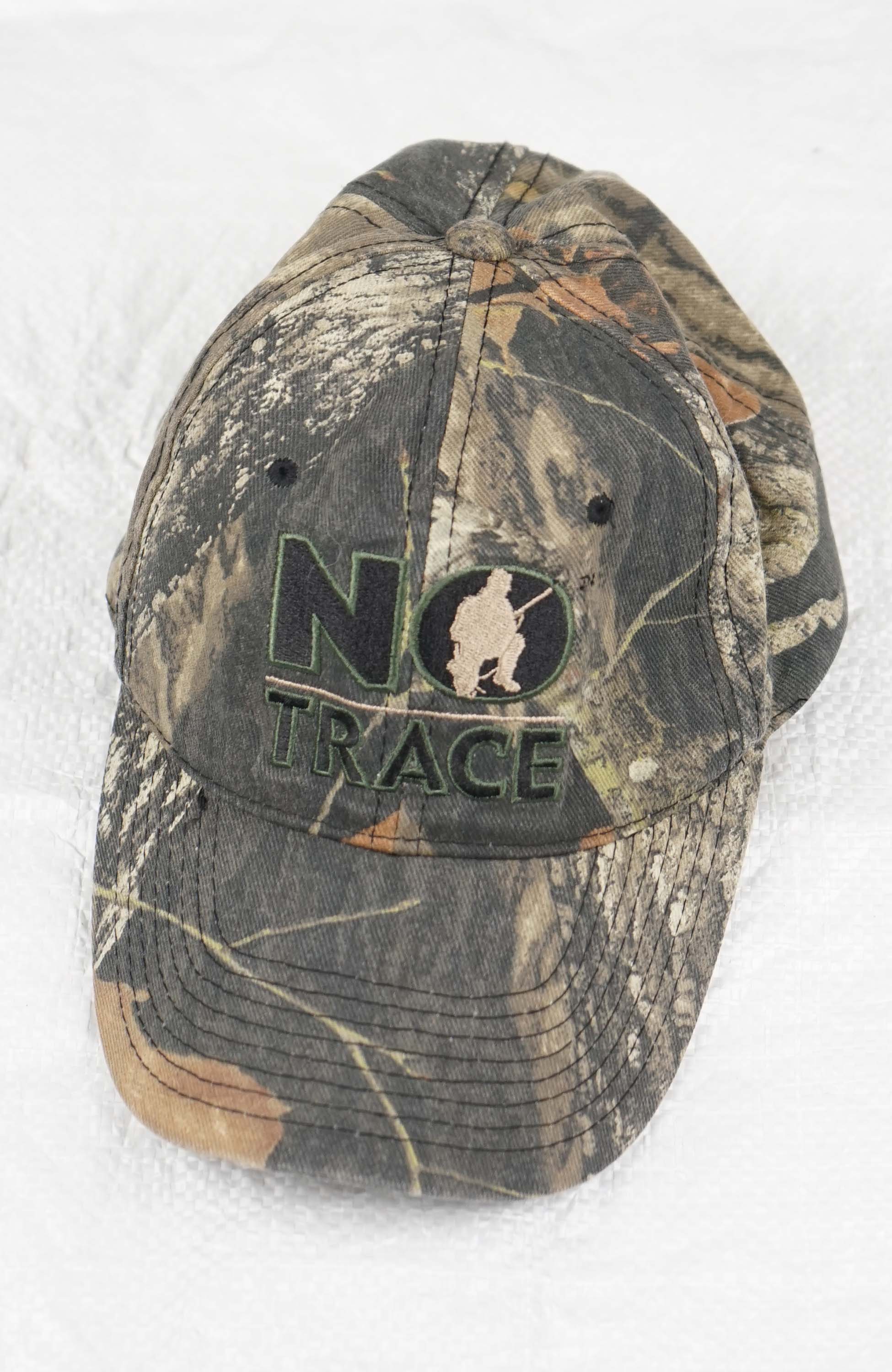 VINTAGE NO TRACE REAL TREE HAT