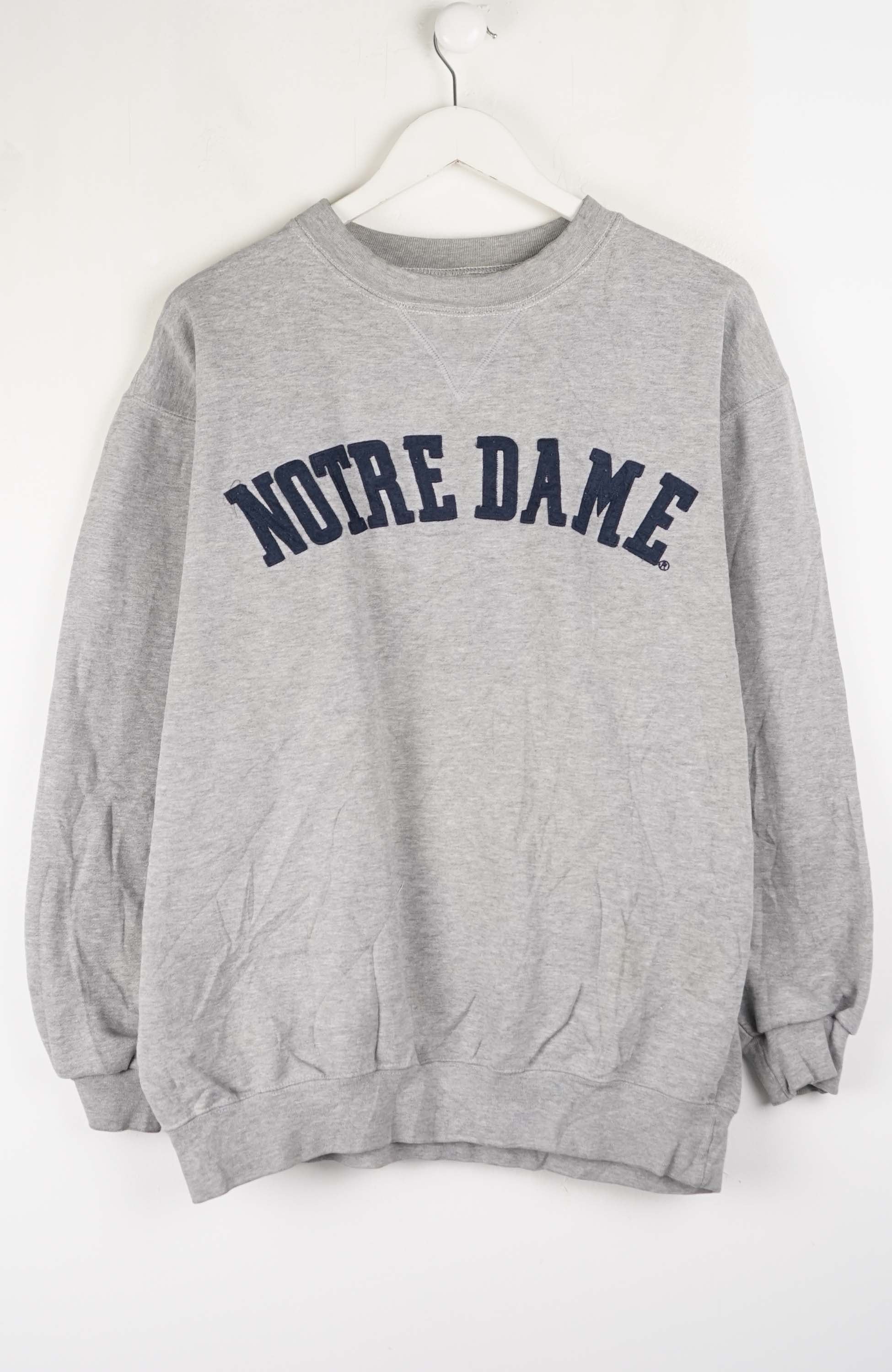 VINTAGE NOTRE DAME COLLEGE SWEATER (L)