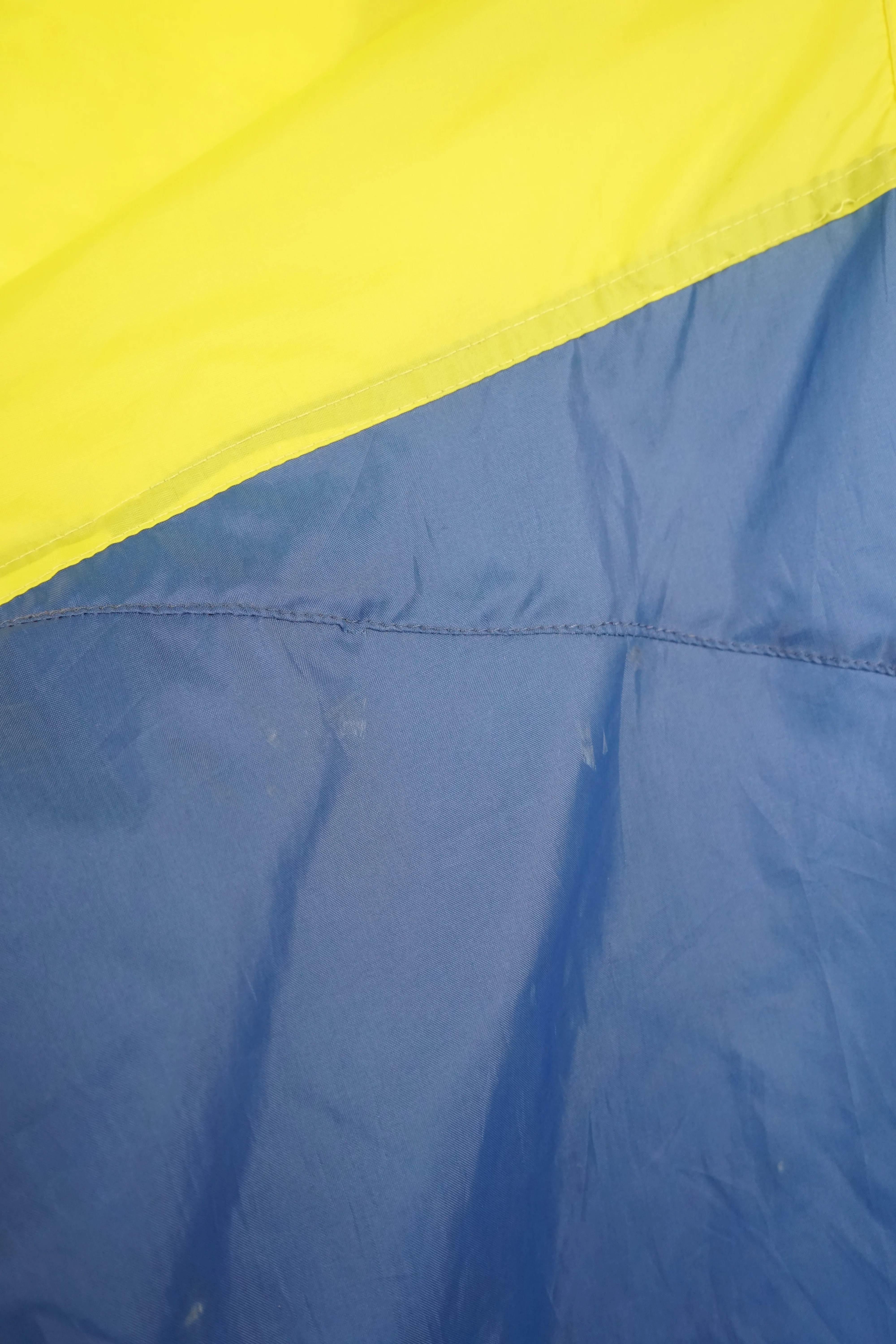 VINTAGE OCEAN PACIFIC SURF WINDBREAKER (S) - Image 3