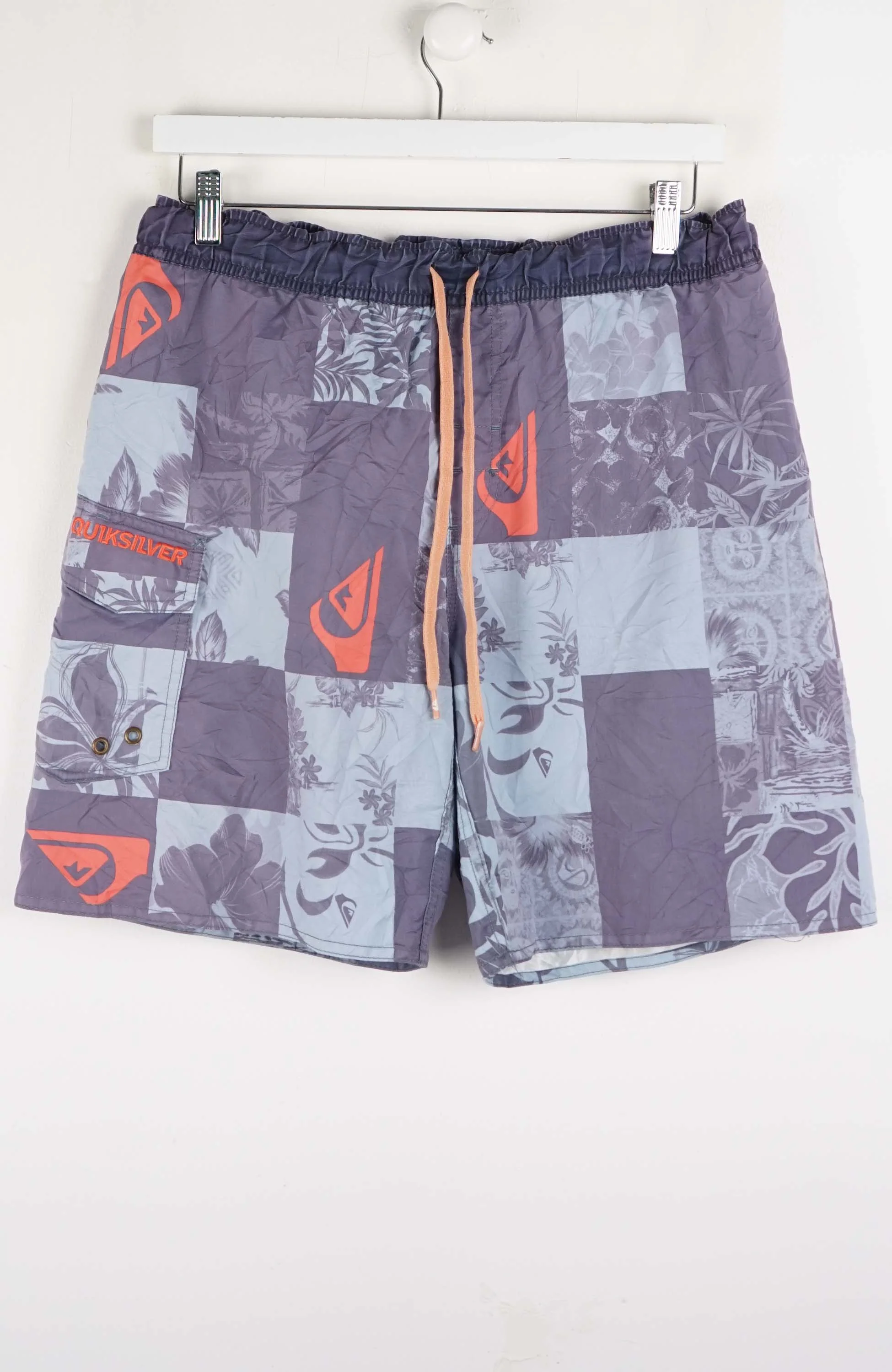 VINTAGE QUIKSILVER ACTIVE SHORTS W28