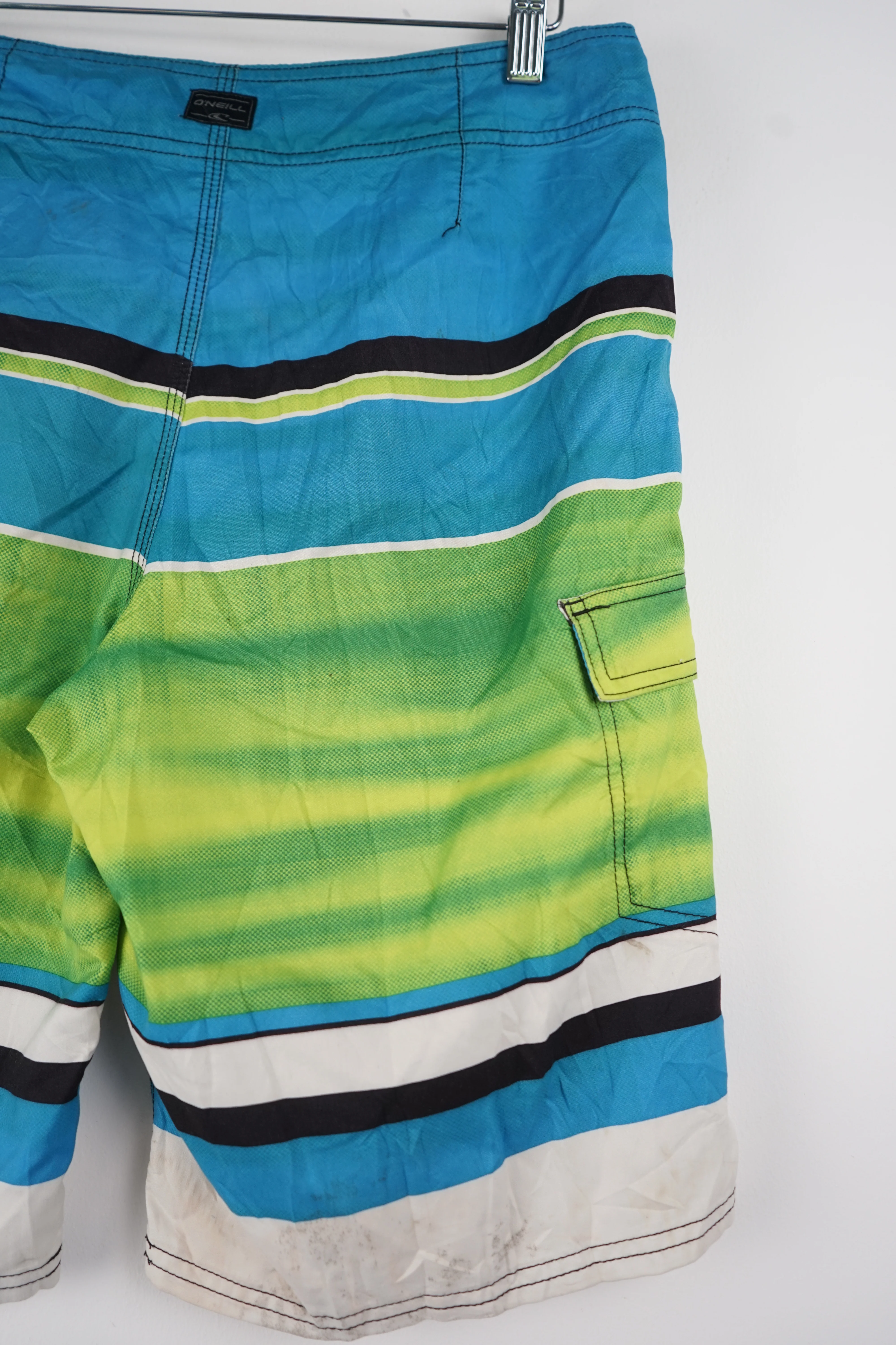 VINTAGE QUIKSILVER BOARD SHORTS W33 - Image 9