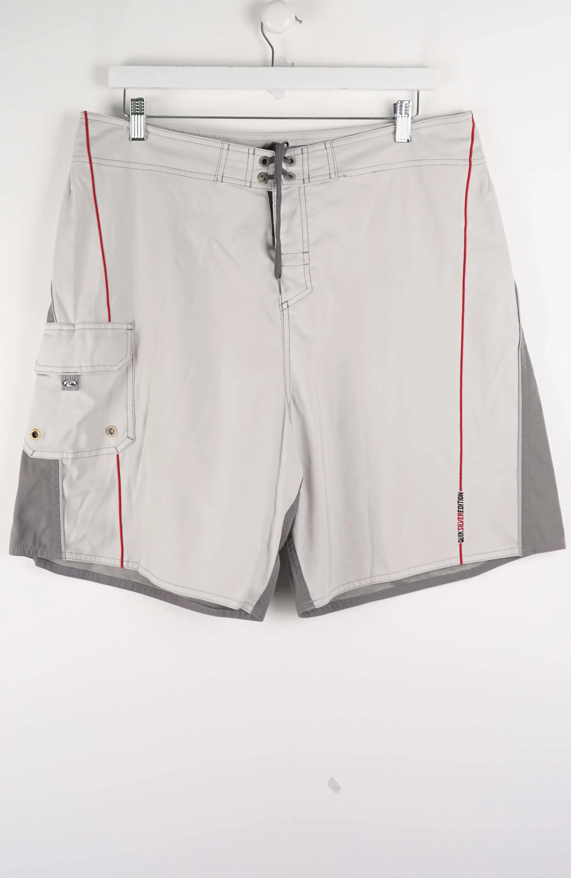 VINTAGE QUIKSILVER BOARD SHORTS W36