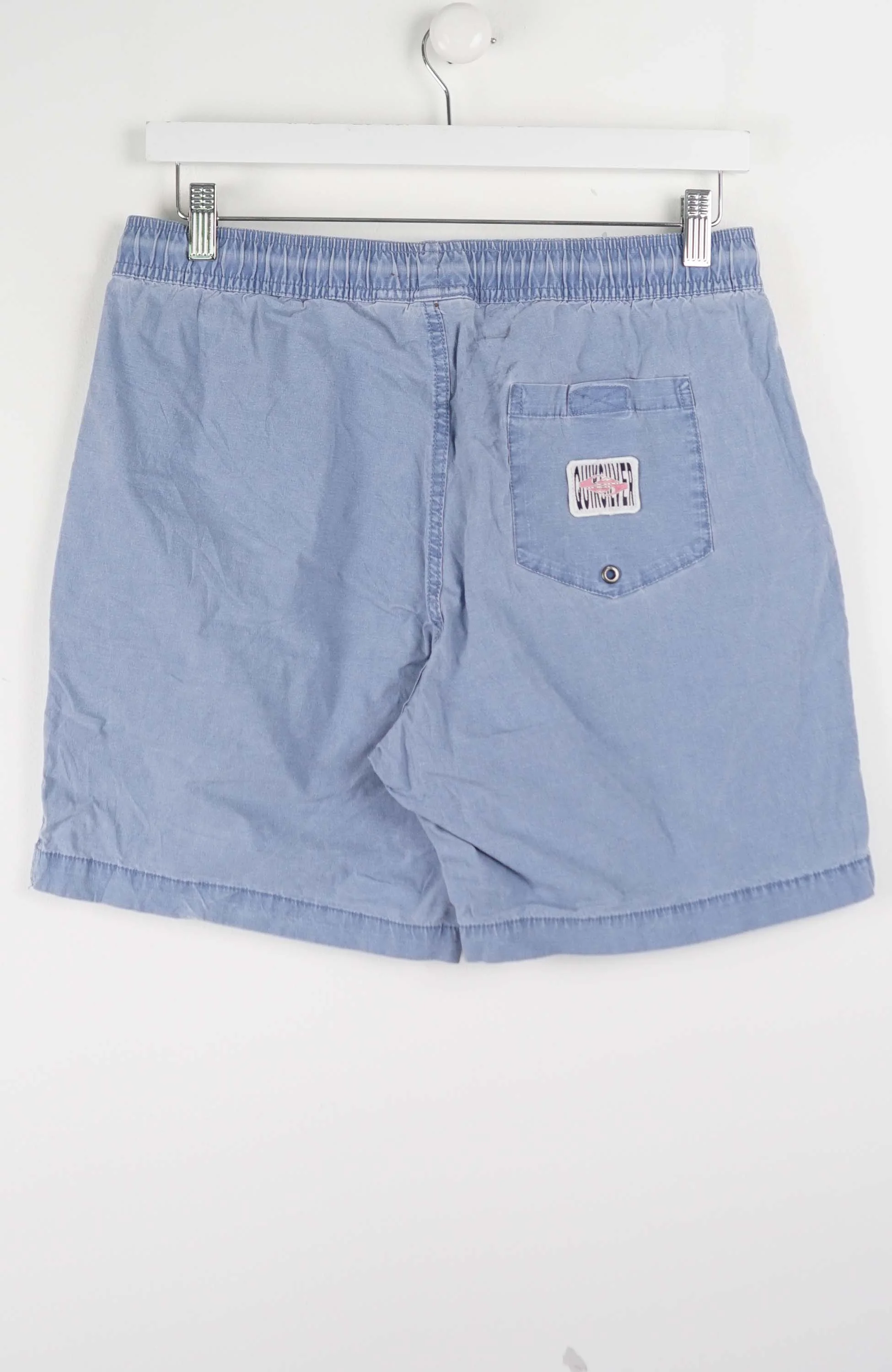 VINTAGE QUIKSILVER SHORTS W29 - Image 3