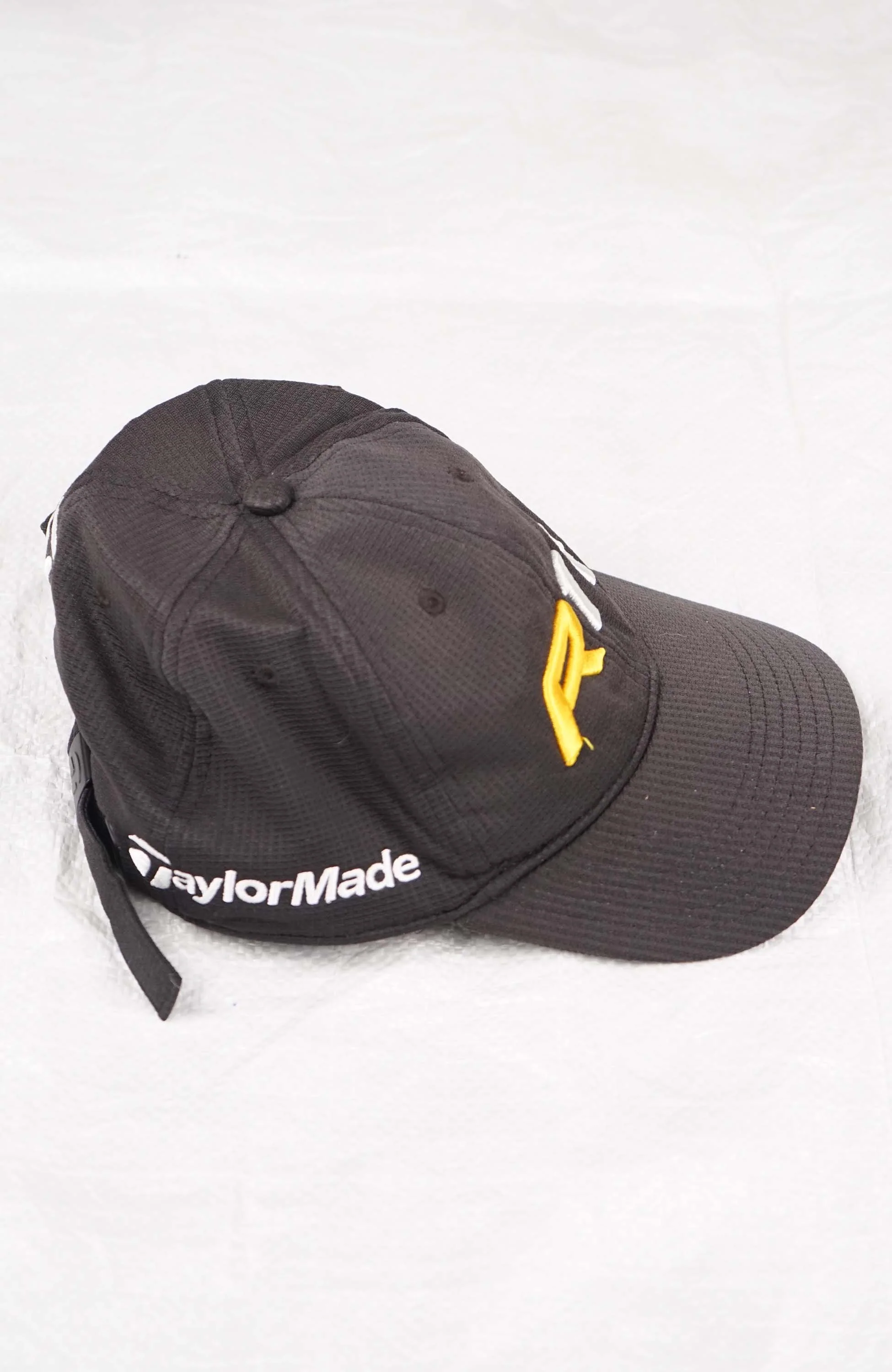 VINTAGE R1 TAYLORMADE GOLF HAT - Image 4