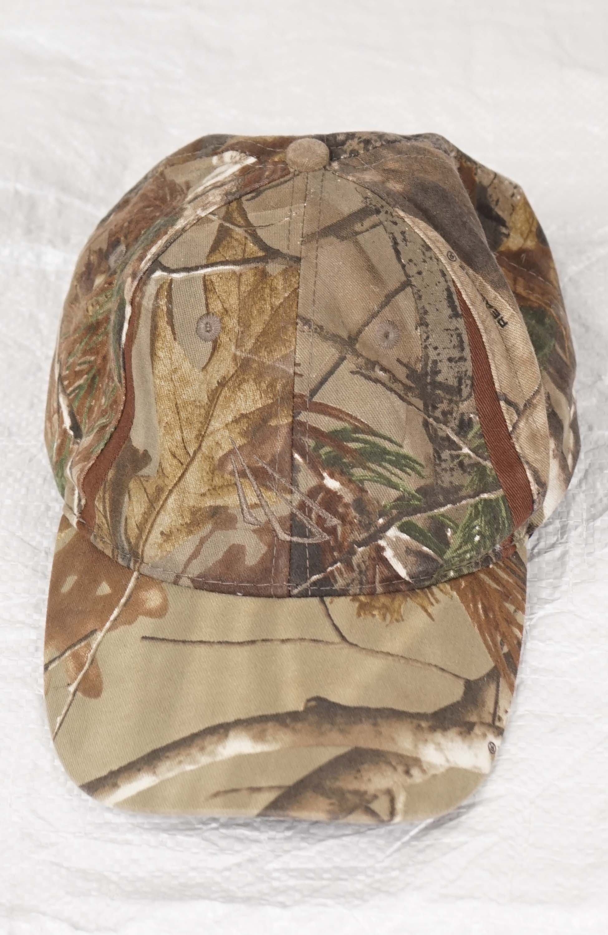 VINTAGE REAL TREE HAT