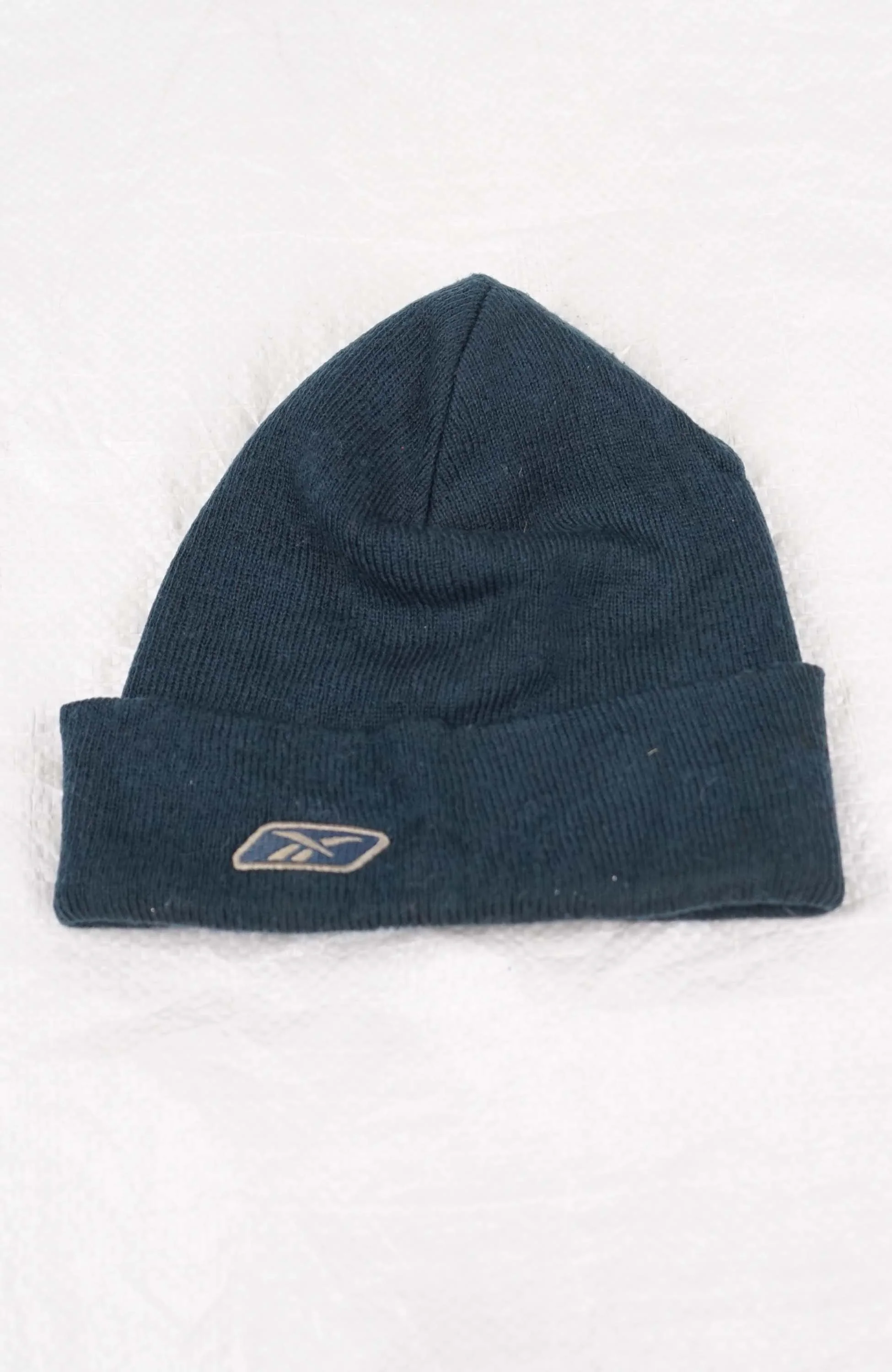 VINTAGE REEBOK BEANIE