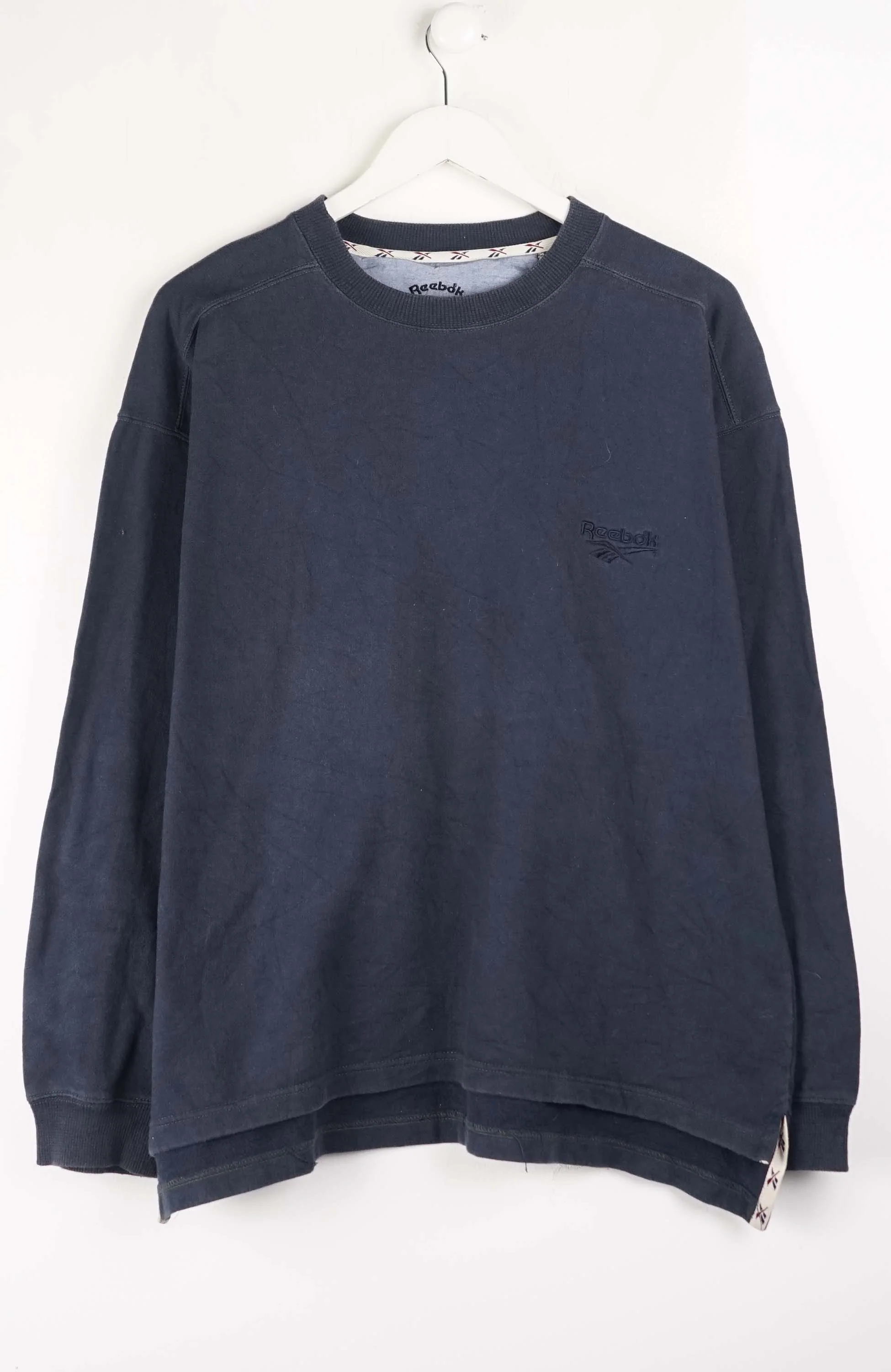 VINTAGE REEBOK SWEATER (L)