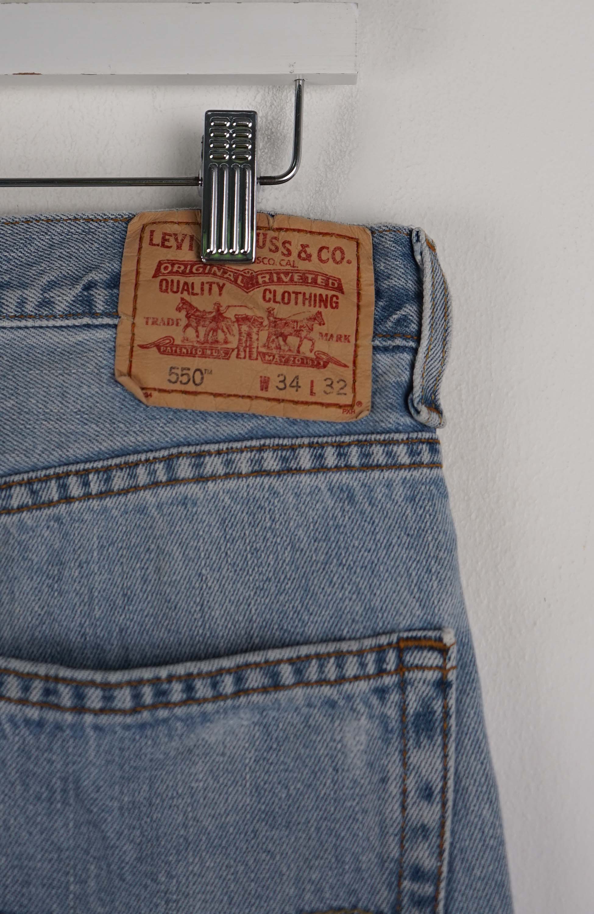 VINTAGE RELAXED FIT 550 LEVI'S PANTS W34 - Image 2