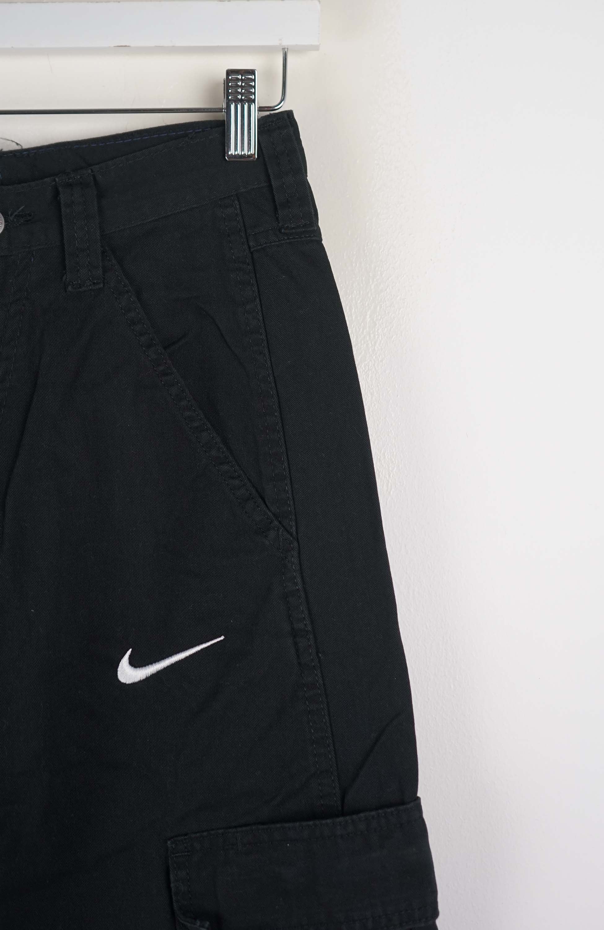 VINTAGE REWORK CARGO PANTS W26 - Image 2