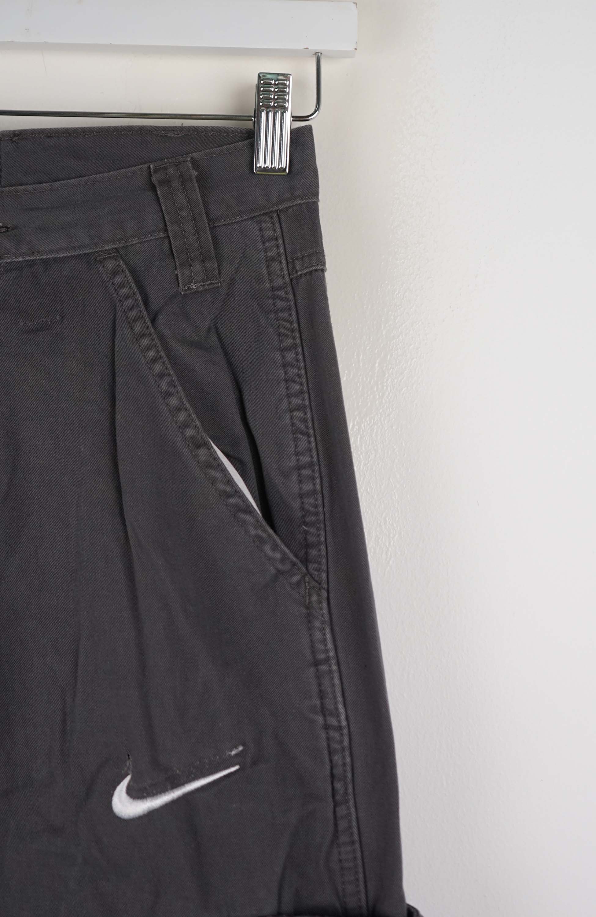 VINTAGE REWORK CARGO PANTS W27 - Image 2