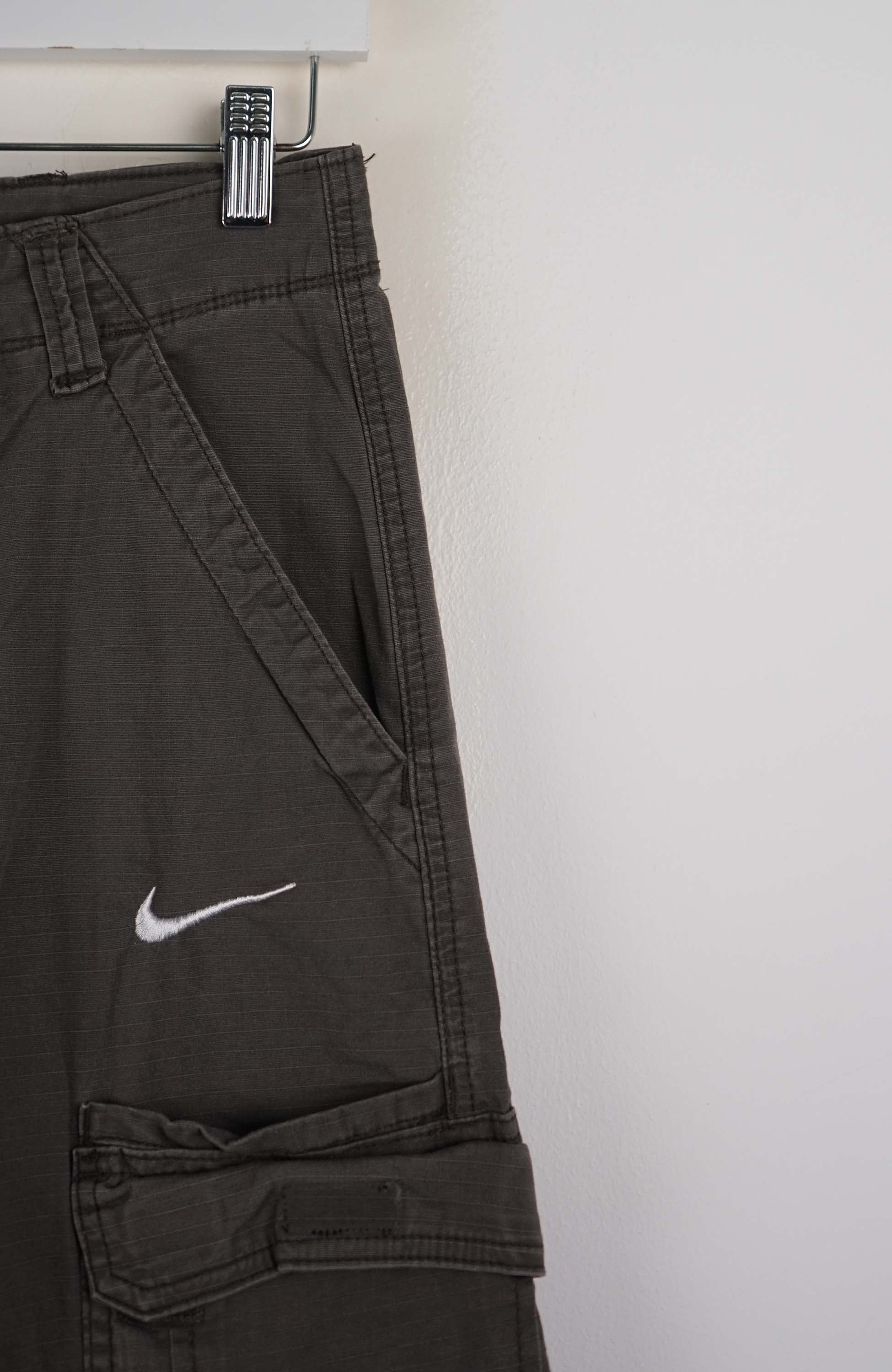VINTAGE REWORK CARGO PANTS W29 - Image 2