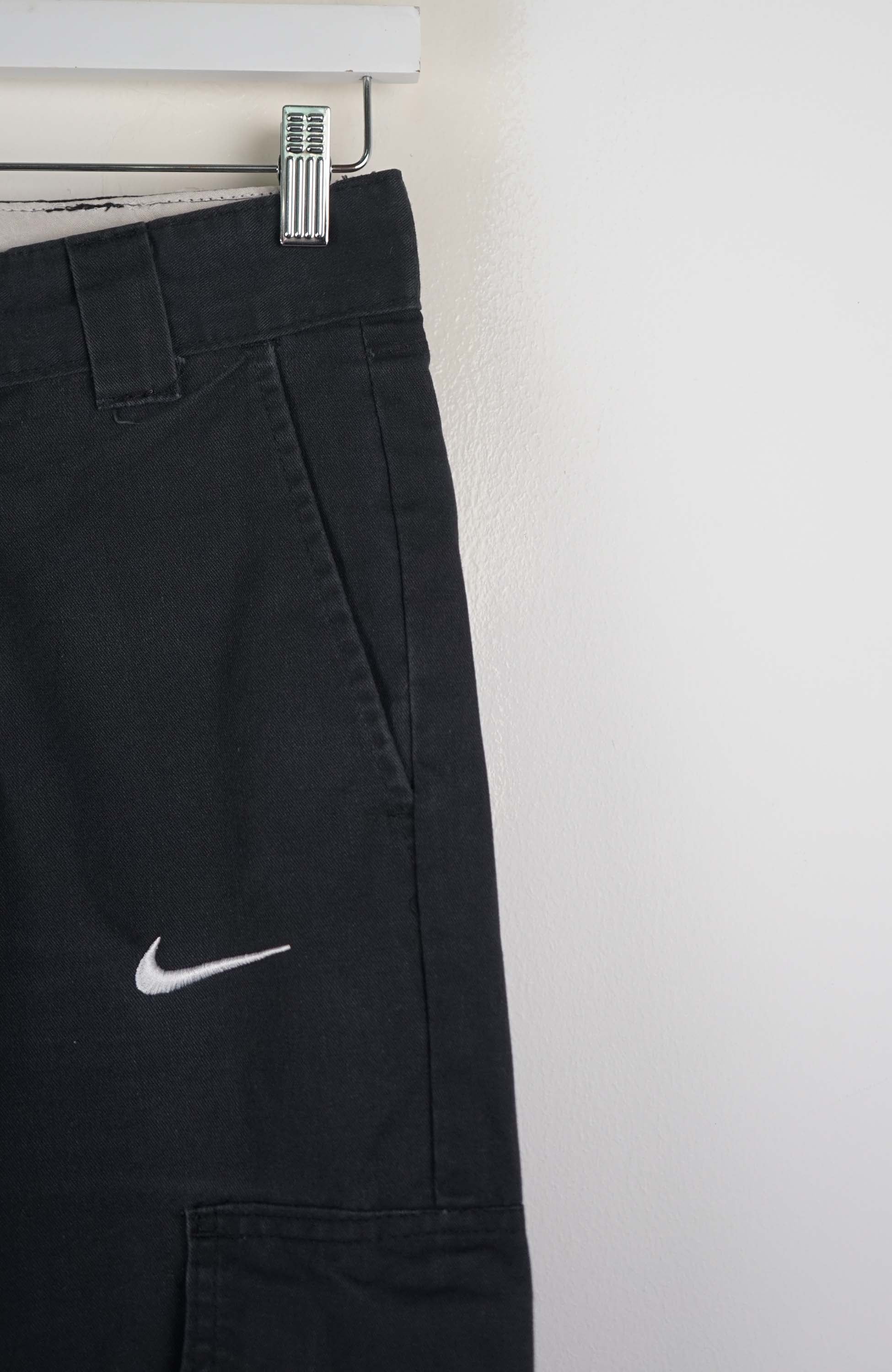 VINTAGE REWORK CARGO PANTS W29 - Image 2