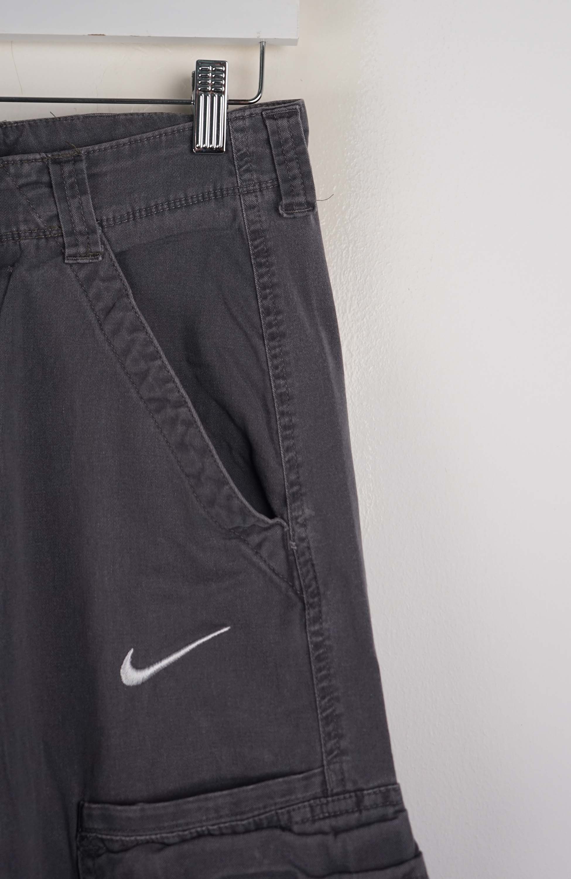 VINTAGE REWORK CARGO PANTS W30 - Image 2