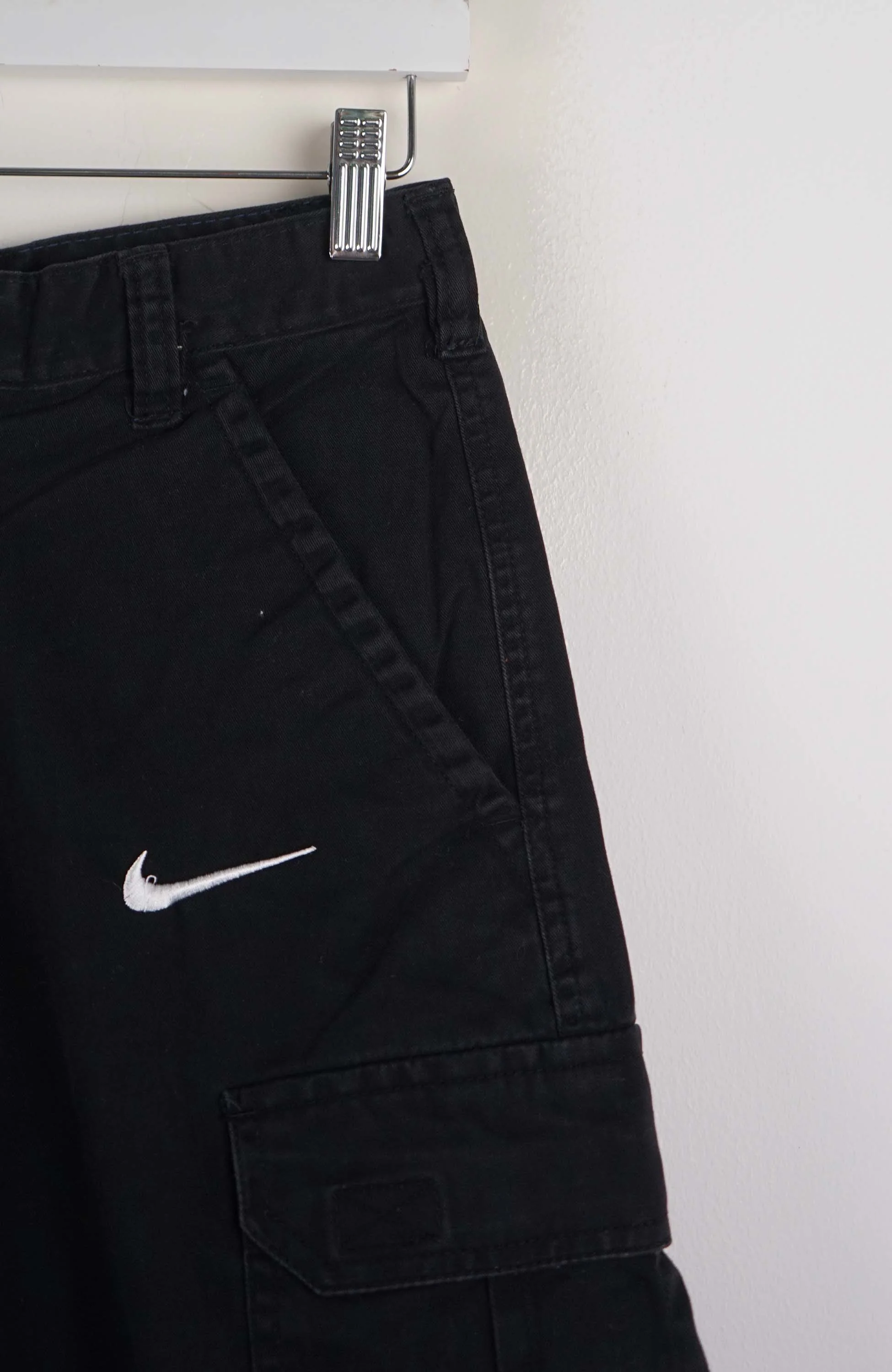 VINTAGE REWORK CARGO SHORTS W28 - Image 2