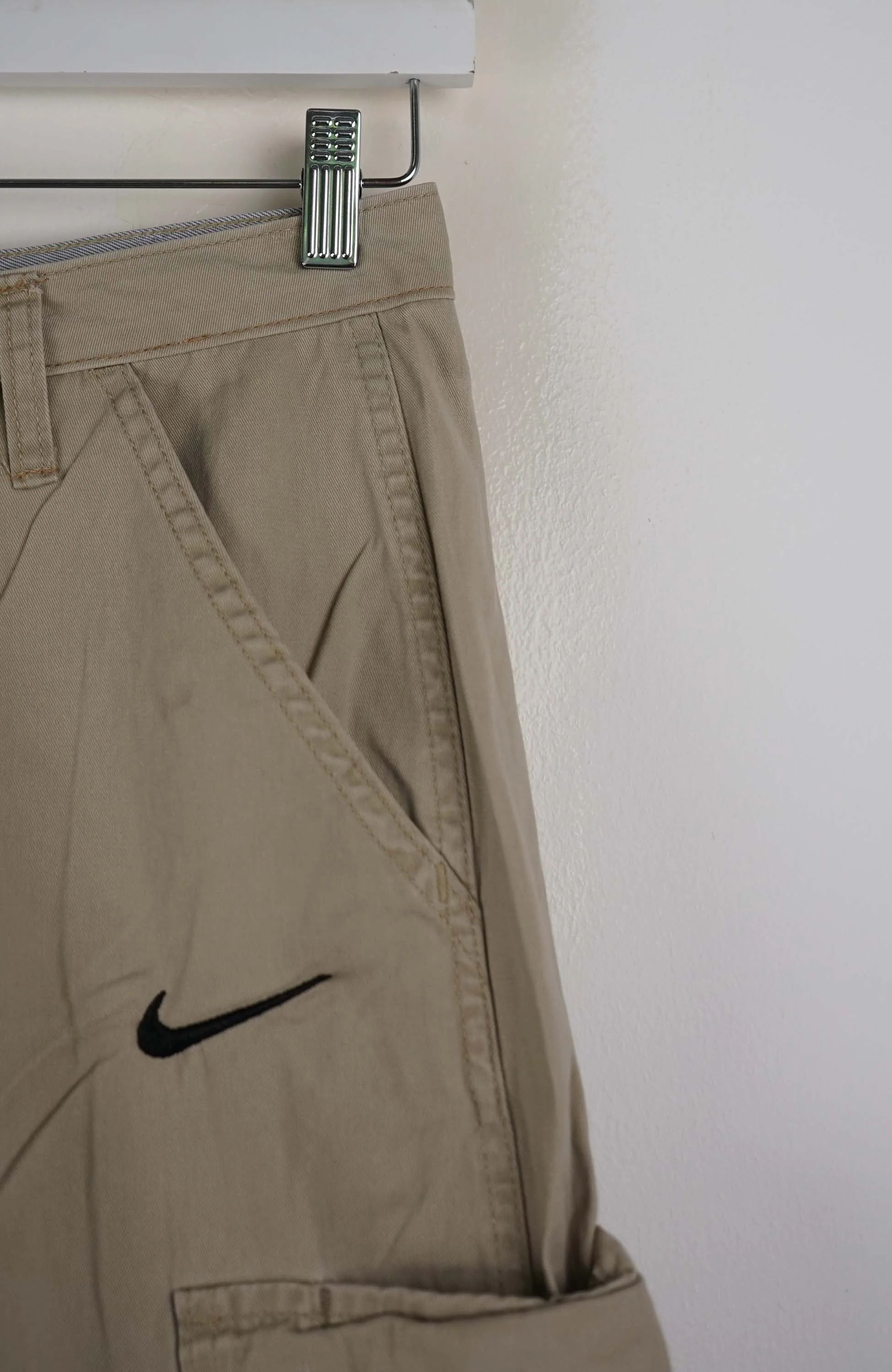 VINTAGE REWORK CARGO SHORTS W28 - Image 2