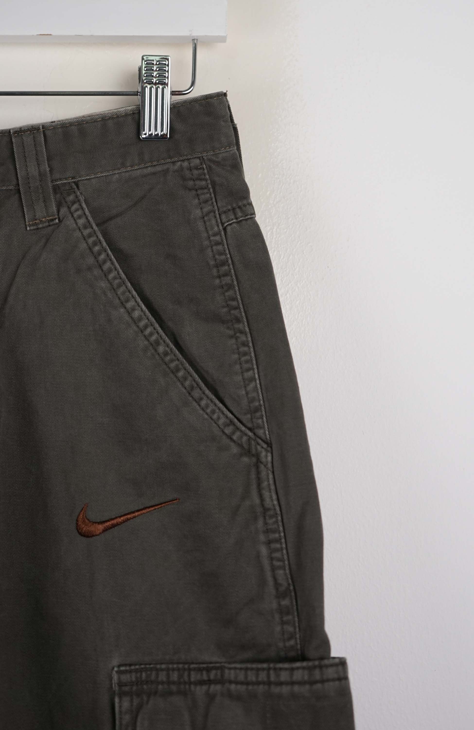 VINTAGE REWORK CARGO SHORTS W28 - Image 2