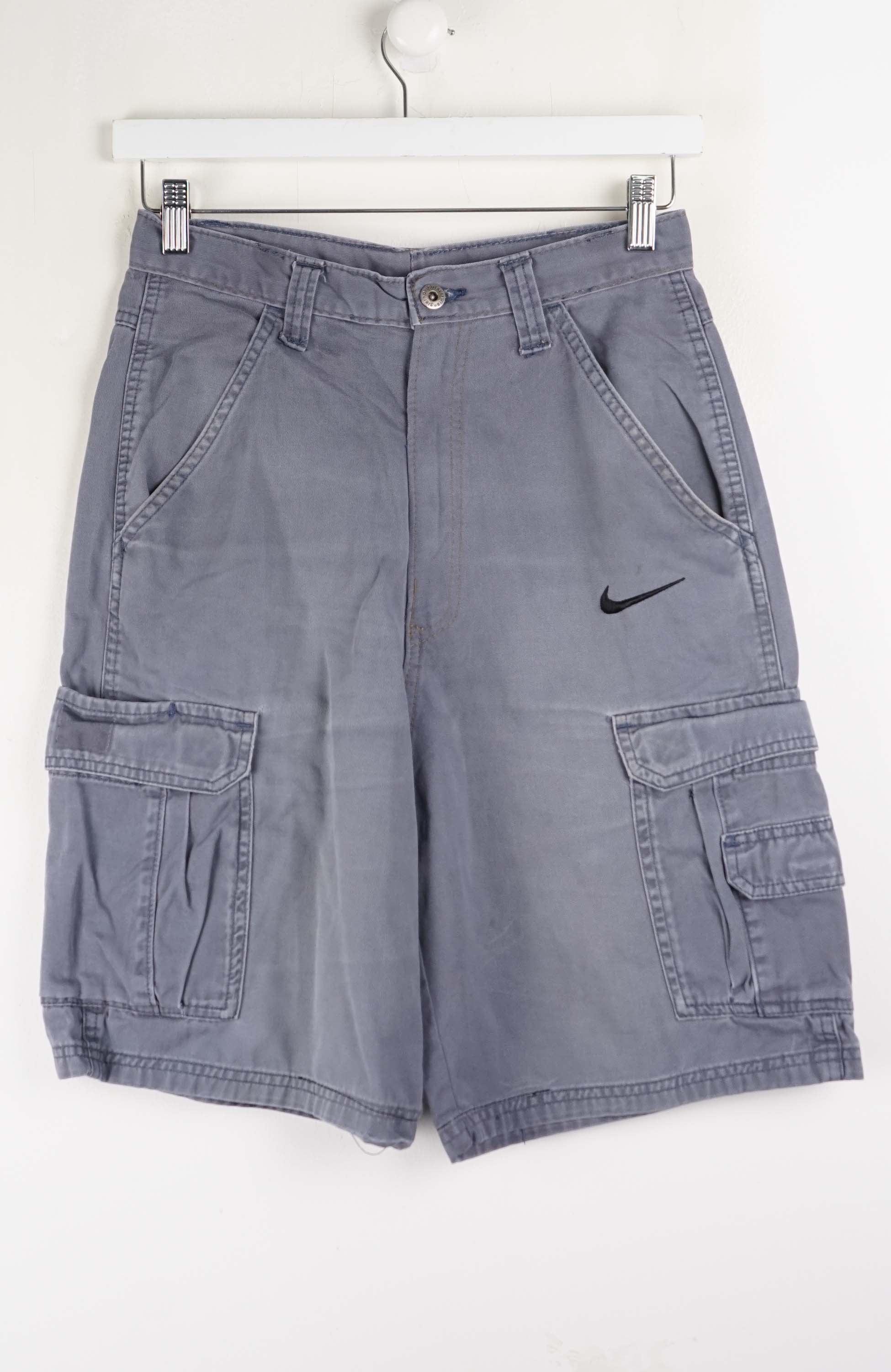 VINTAGE REWORK CARGO SHORTS W28