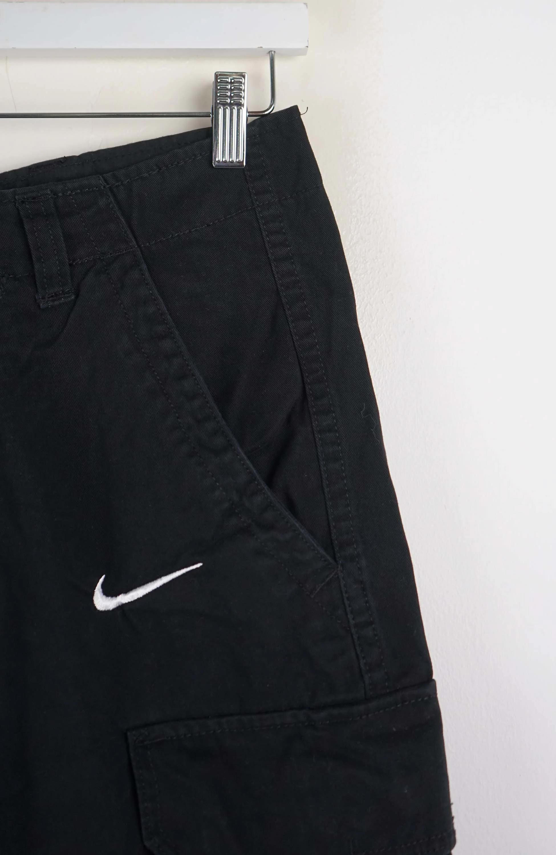 VINTAGE REWORK CARGO SHORTS W28 - Image 2