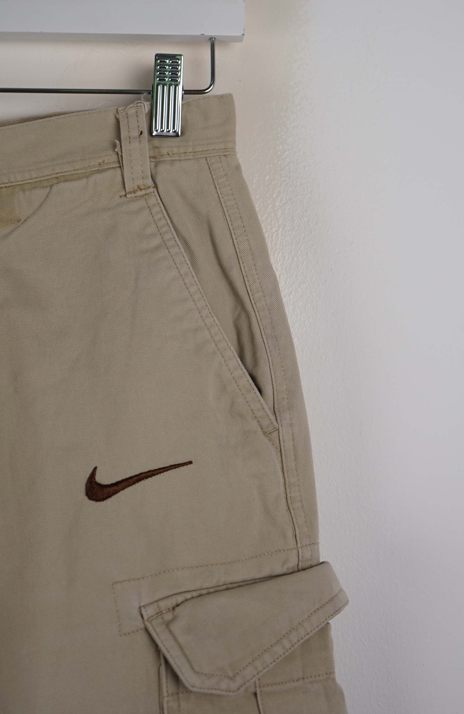 VINTAGE REWORK CARGO SHORTS W28 - Image 2