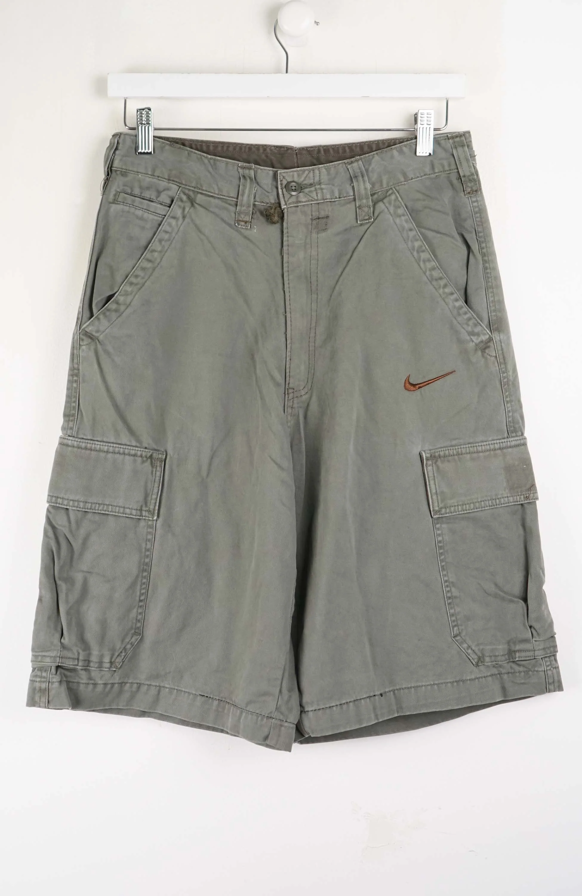 VINTAGE REWORK CARGO SHORTS W28