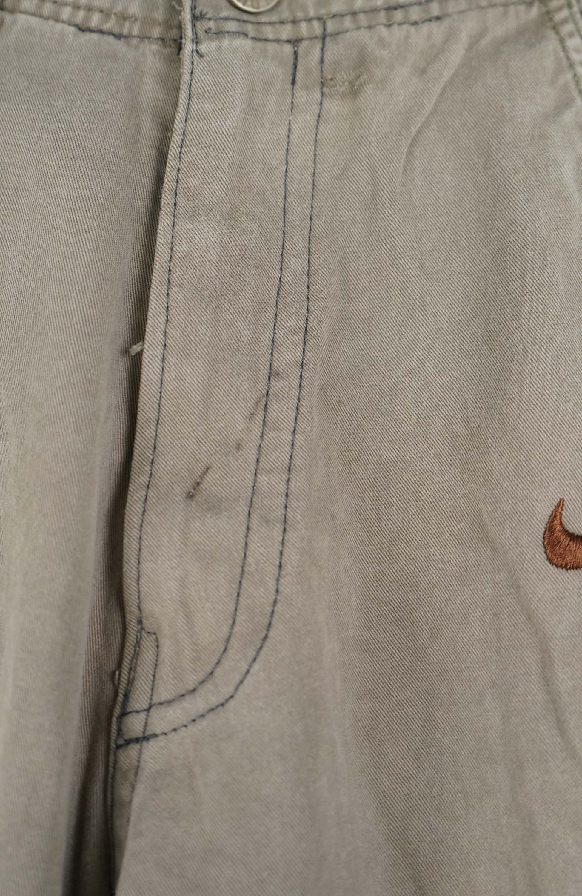 VINTAGE REWORK CARGO SHORTS W28 - Image 3