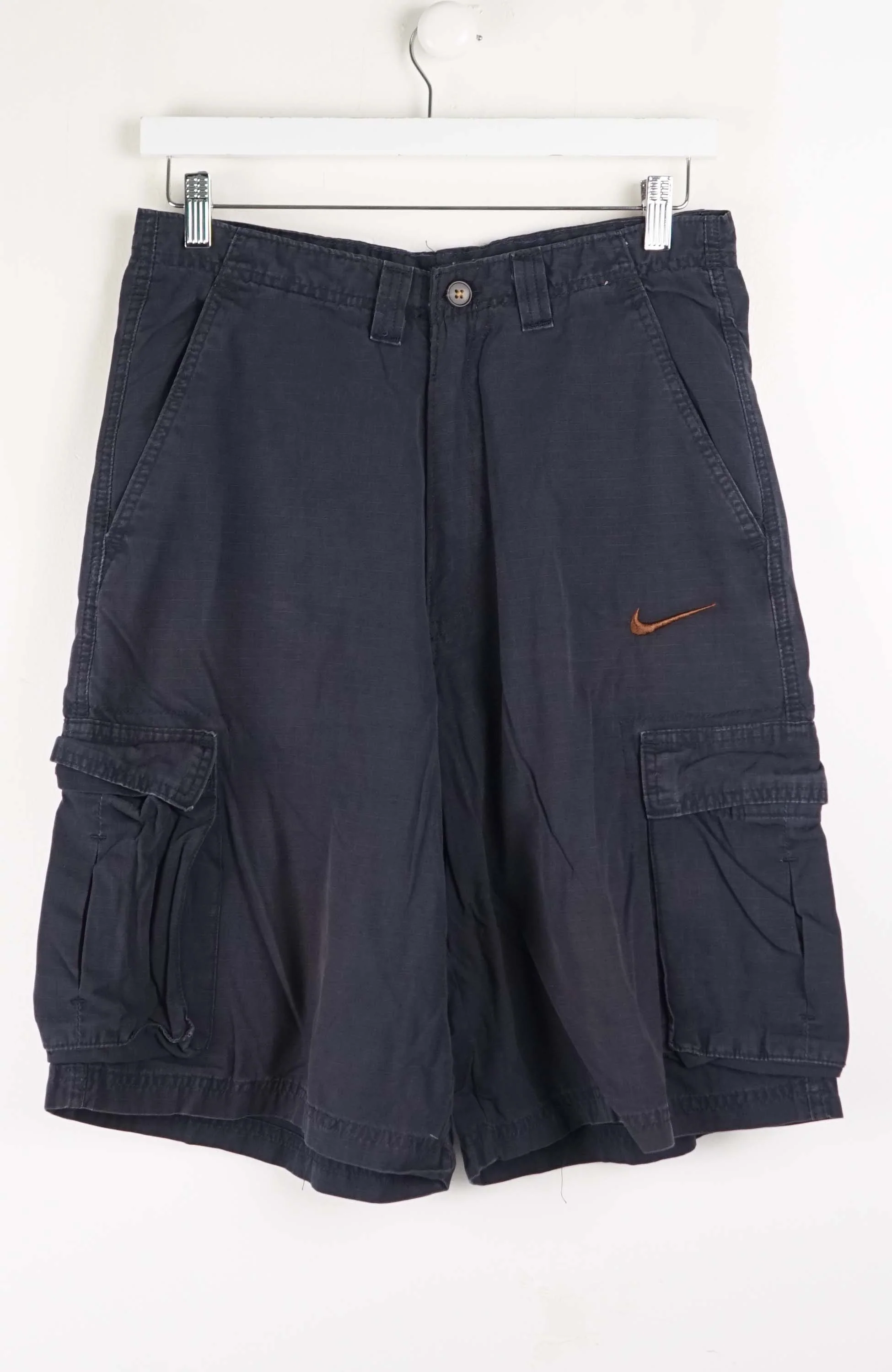 VINTAGE REWORK CARGO SHORTS W30