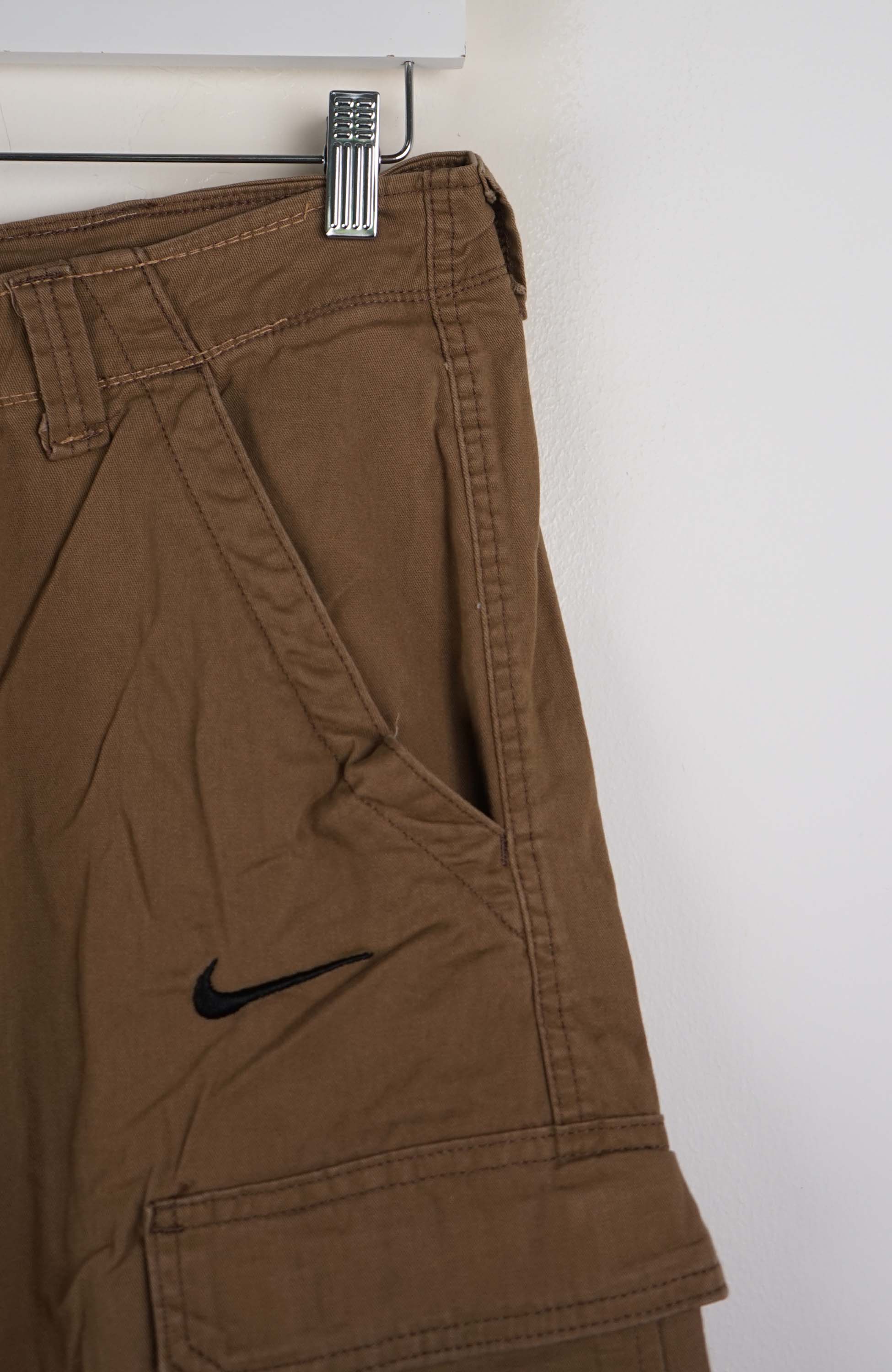 VINTAGE REWORK CARGO SHORTS W30 - Image 2