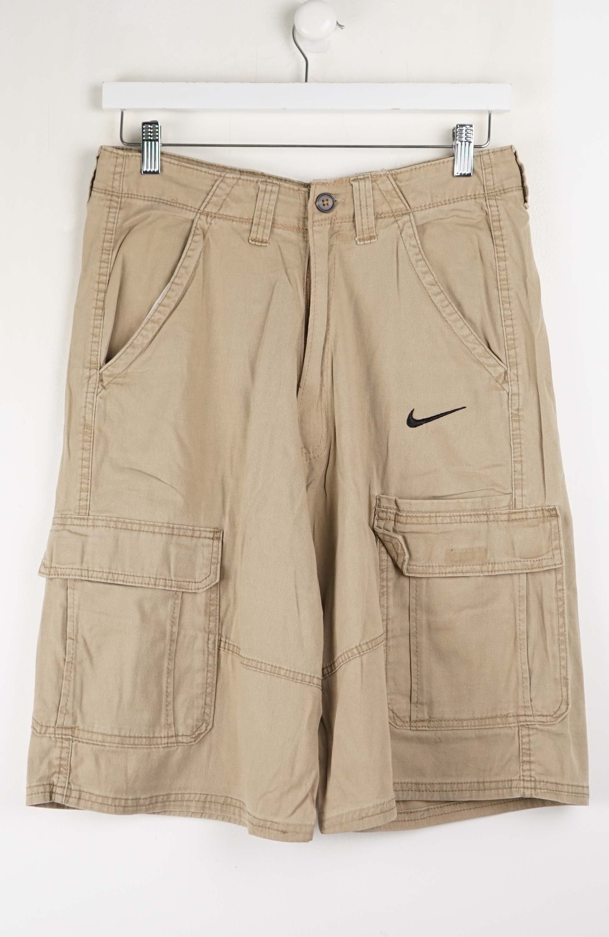 VINTAGE REWORK CARGO SHORTS W30