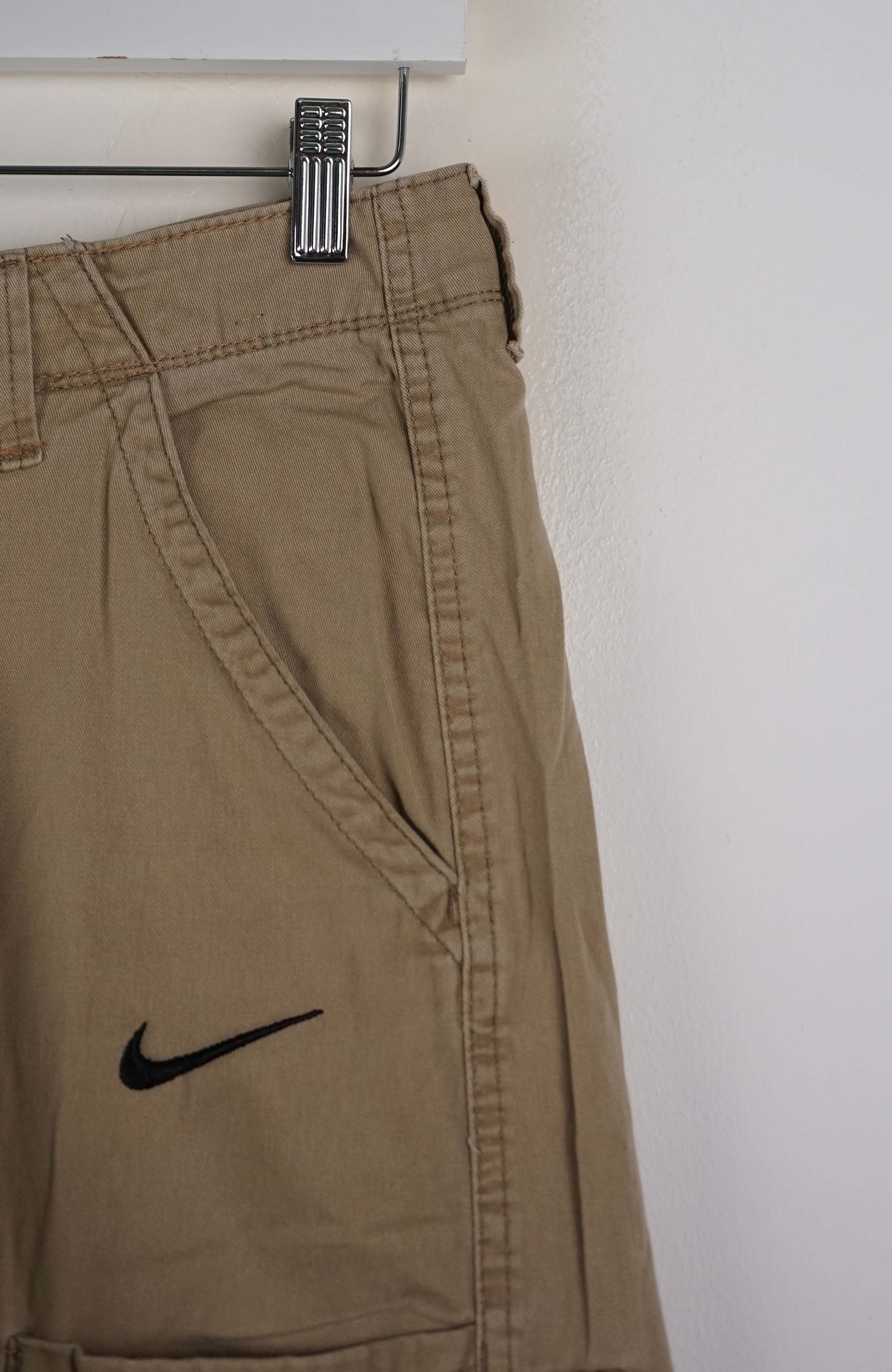 VINTAGE REWORK CARGO SHORTS W30 - Image 2