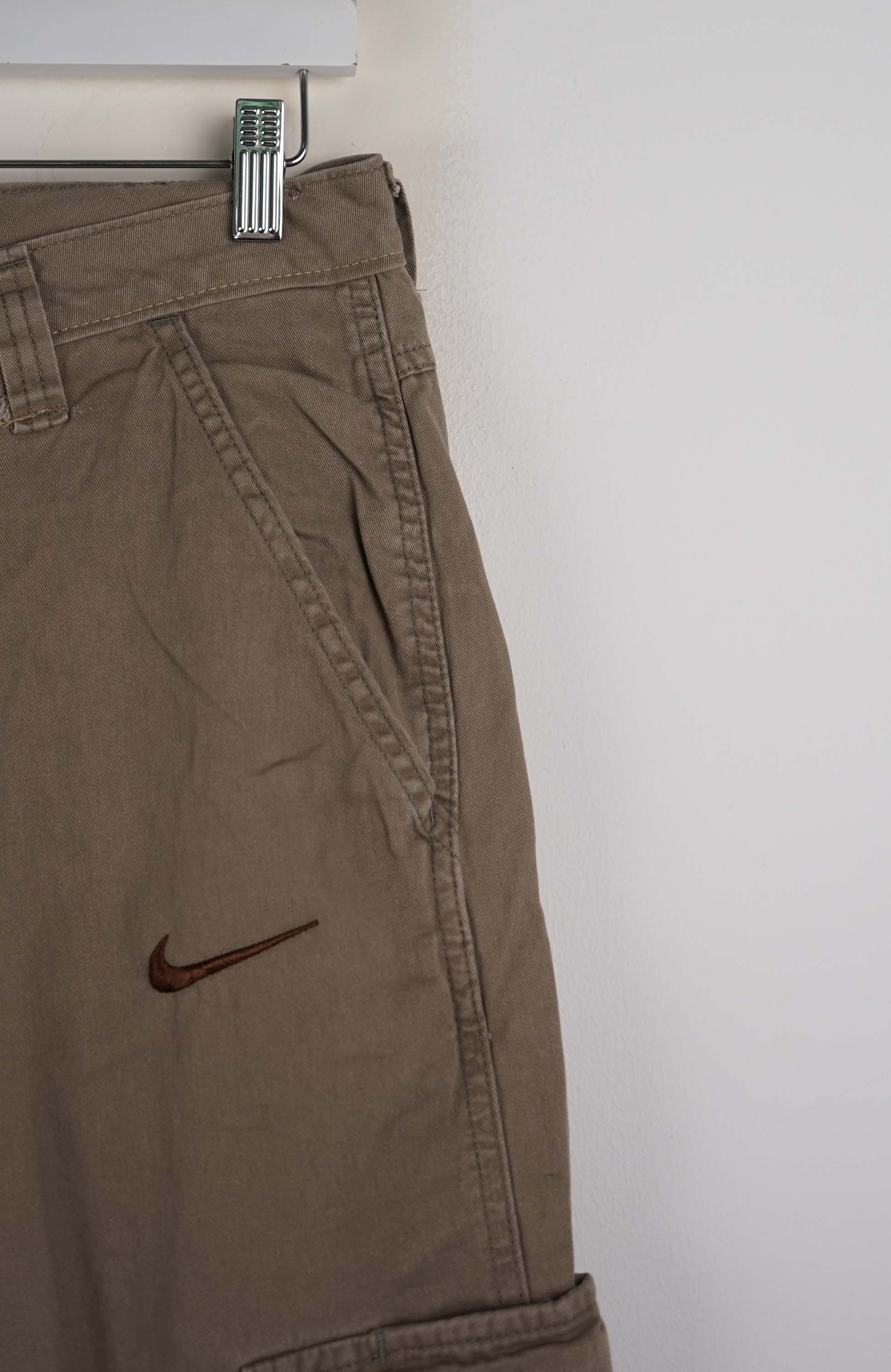 VINTAGE REWORK CARGO SHORTS W30 - Image 2