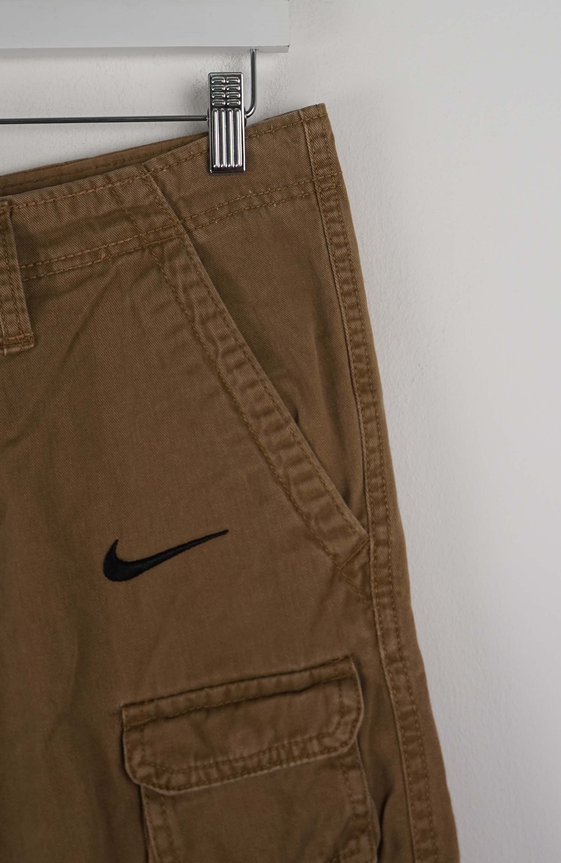 VINTAGE REWORK CARGO SHORTS W30 - Image 2