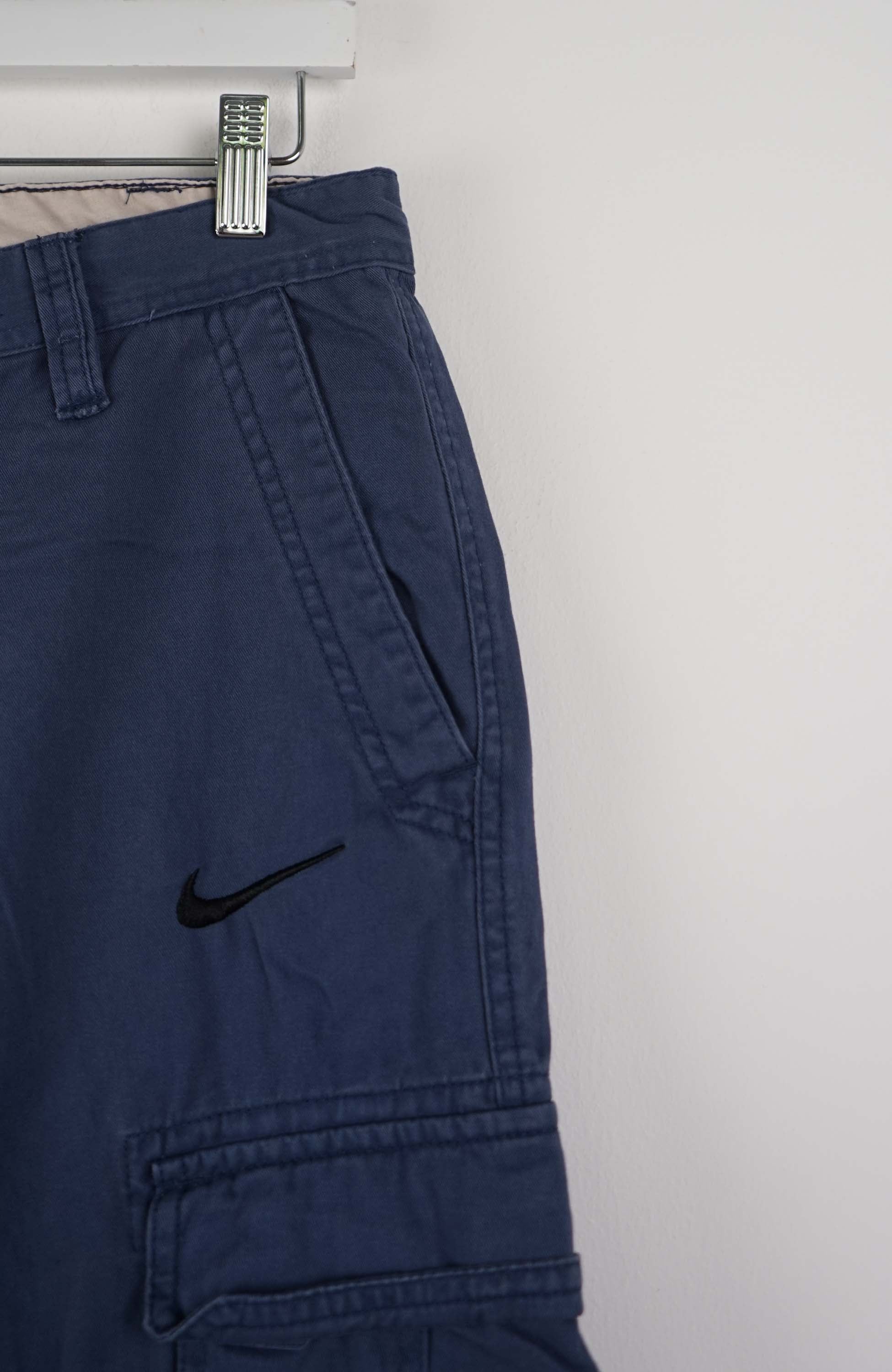 VINTAGE REWORK CARGO SHORTS W33 - Image 2