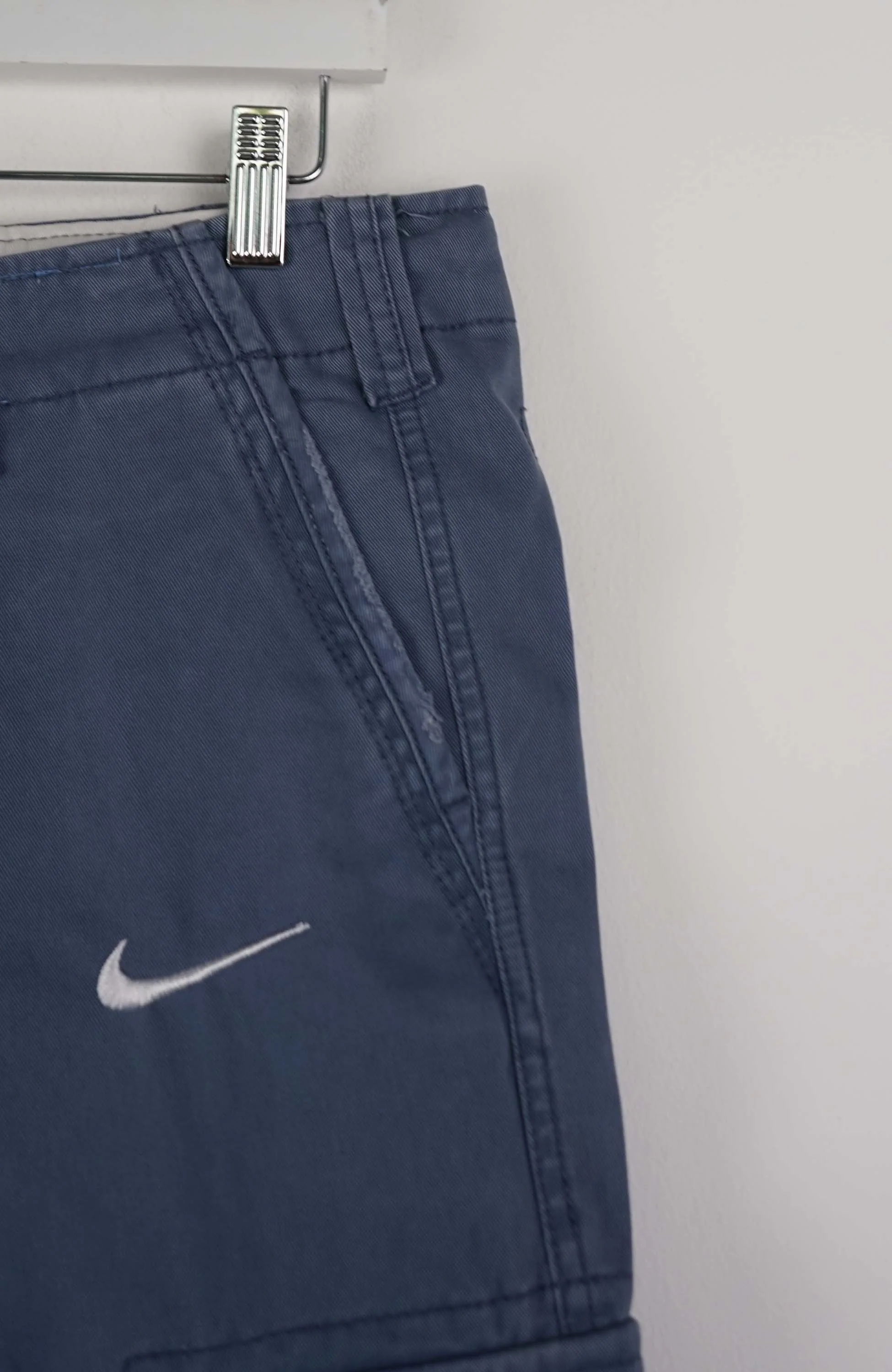 VINTAGE REWORK CARGO SHORTS W34 - Image 2