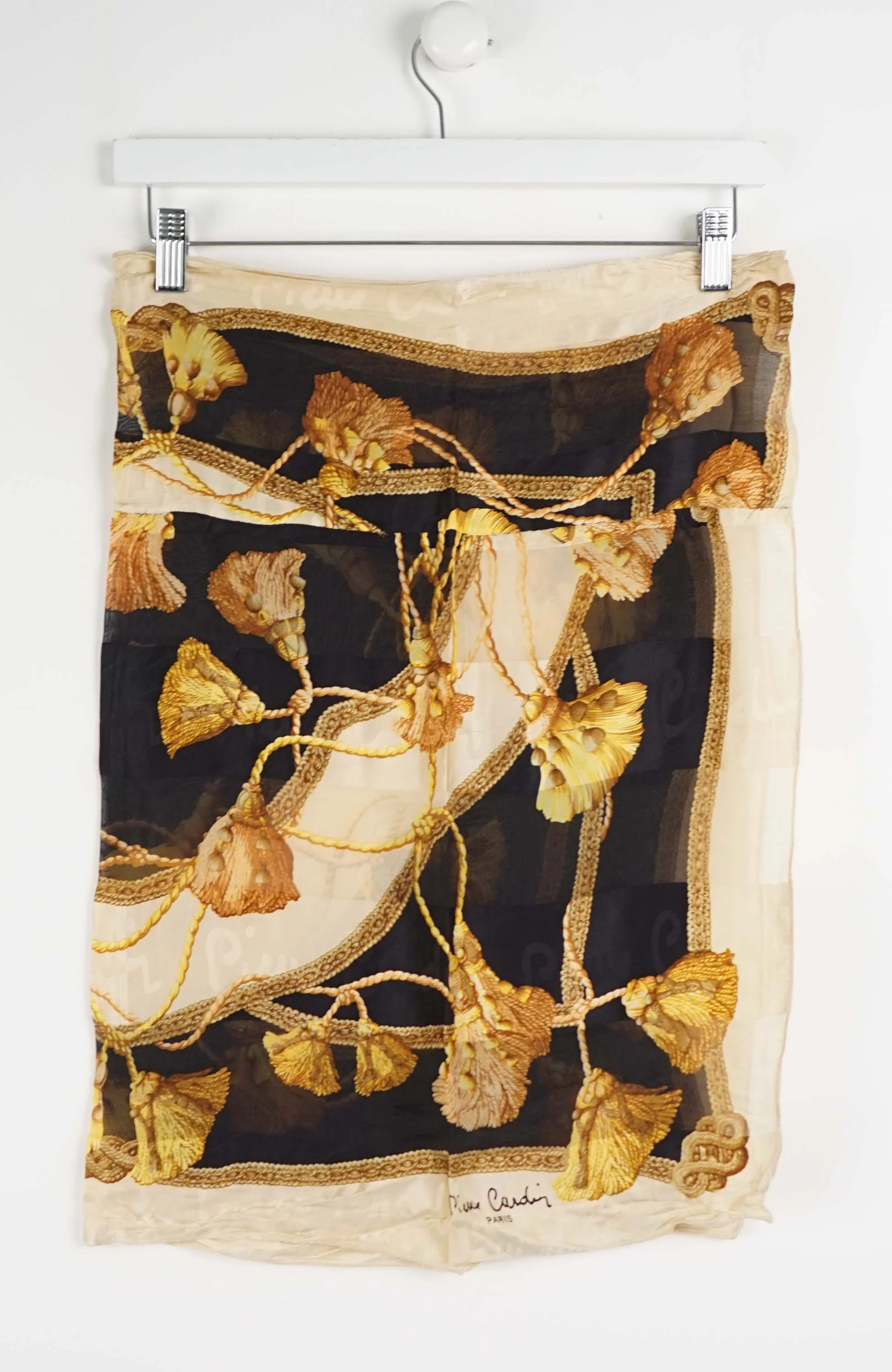 VINTAGE SCARF