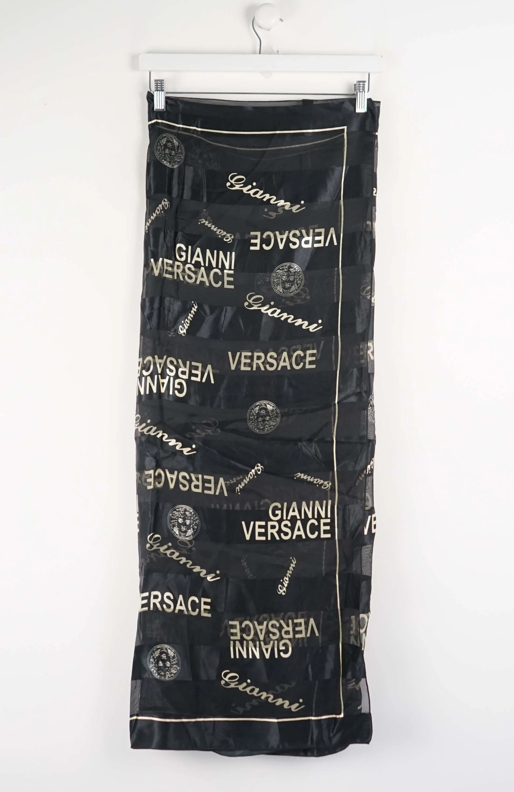 VINTAGE SCARF