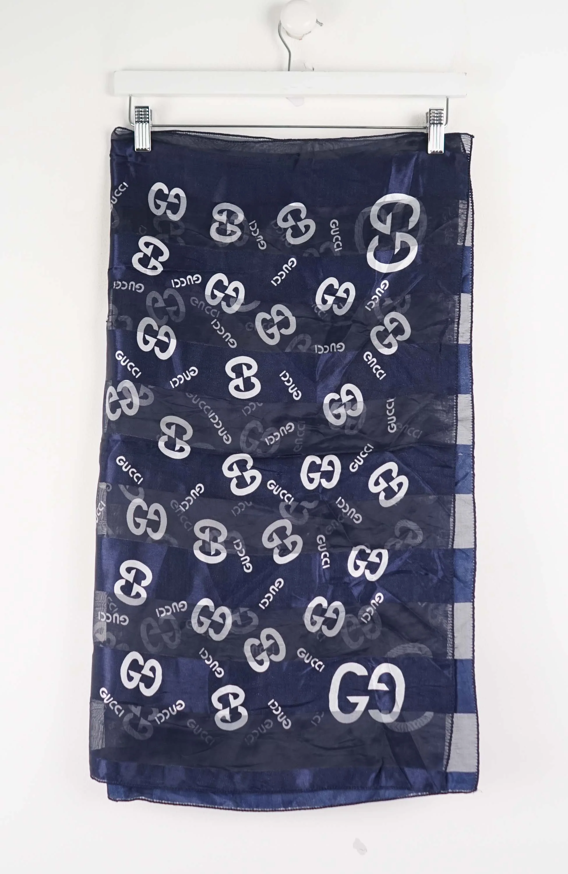 VINTAGE SCARF