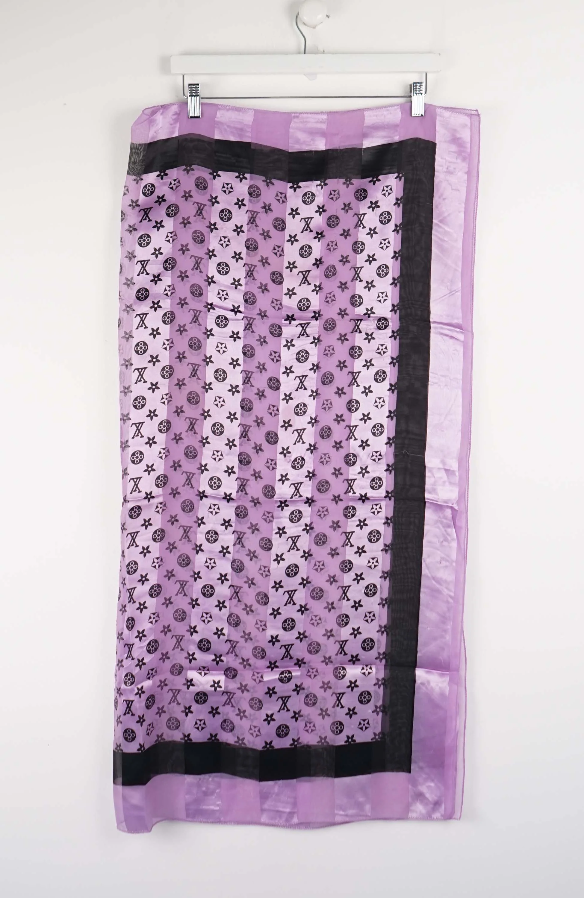 VINTAGE SCARF