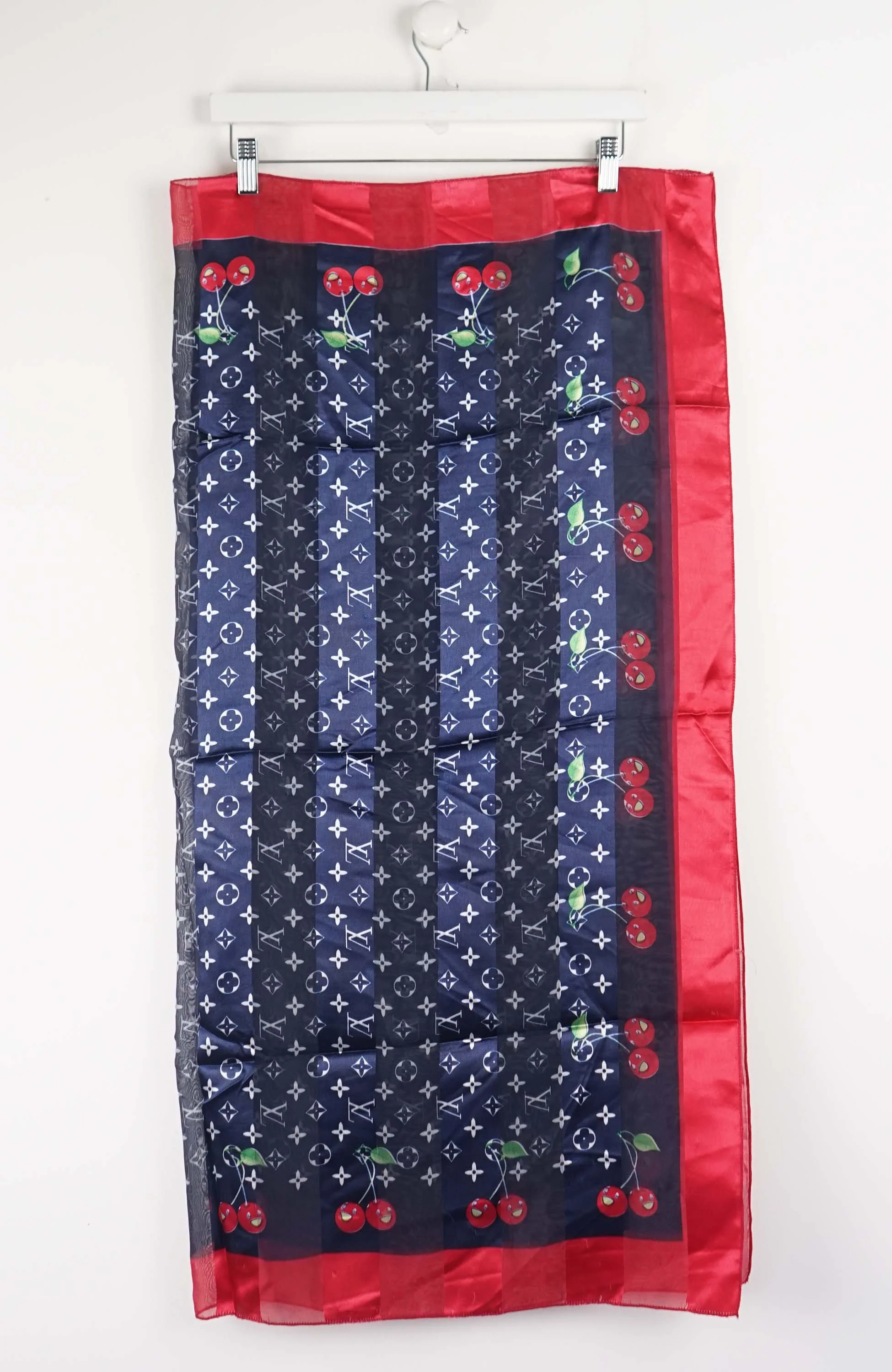 VINTAGE SCARF