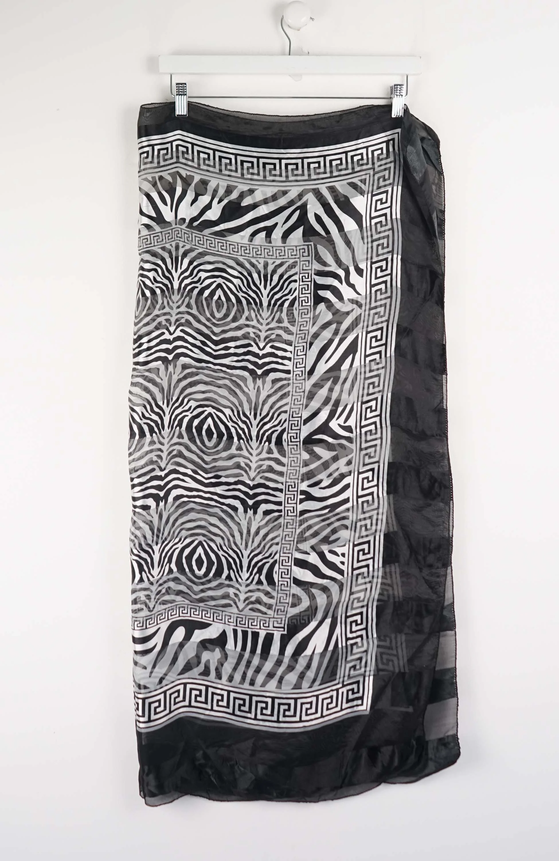 VINTAGE SCARF