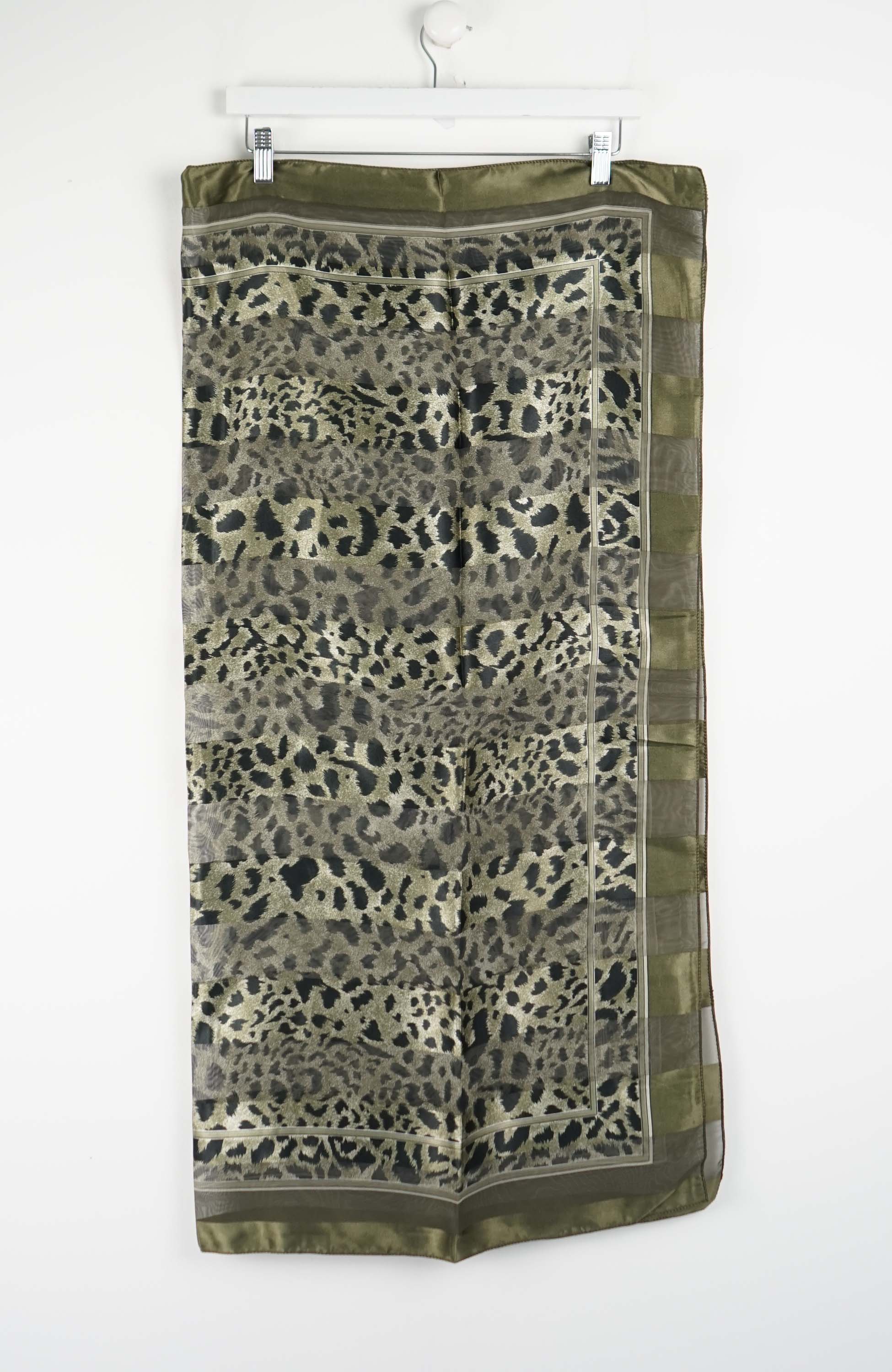 VINTAGE SCARF