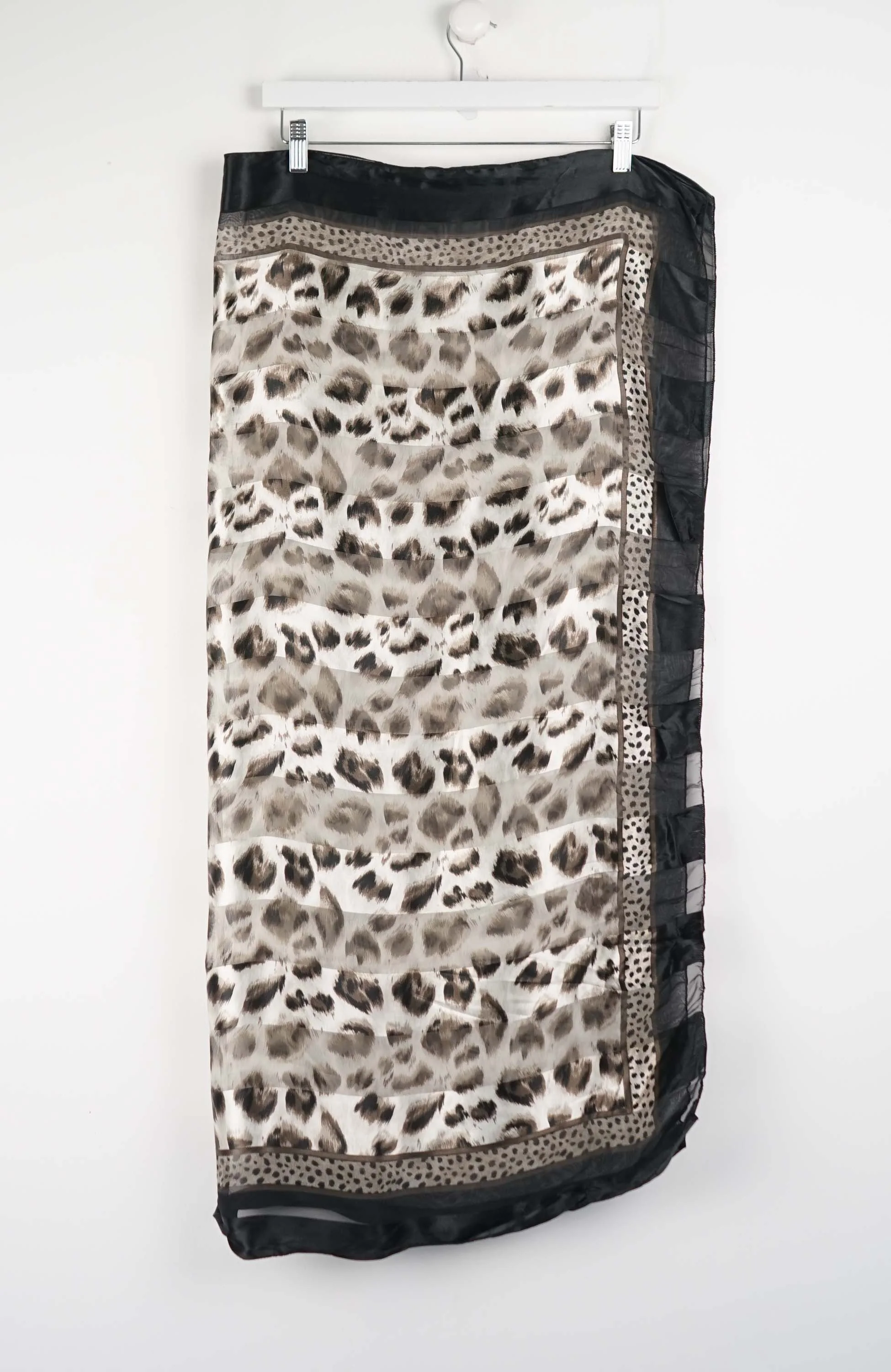 VINTAGE SCARF