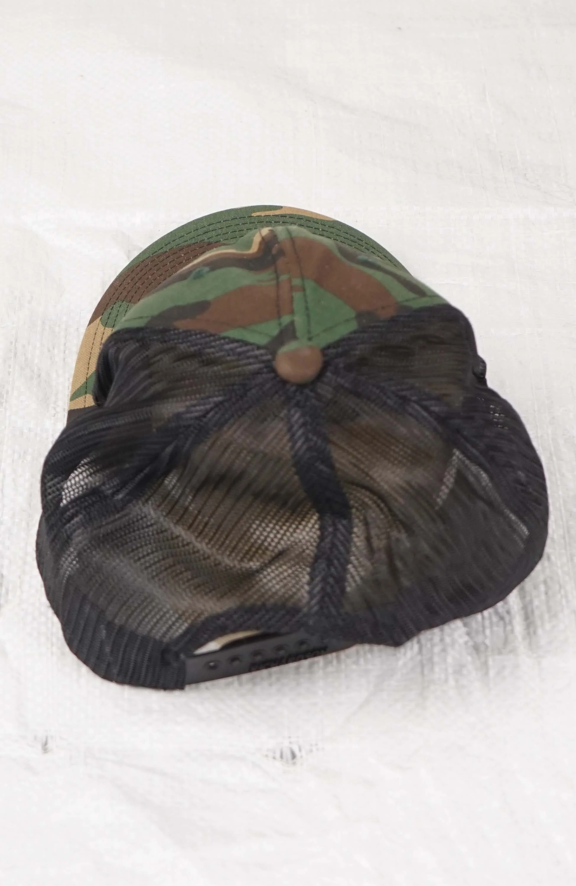 VINTAGE SCREW & BREW CAMO REAL TREE HAT - Image 2