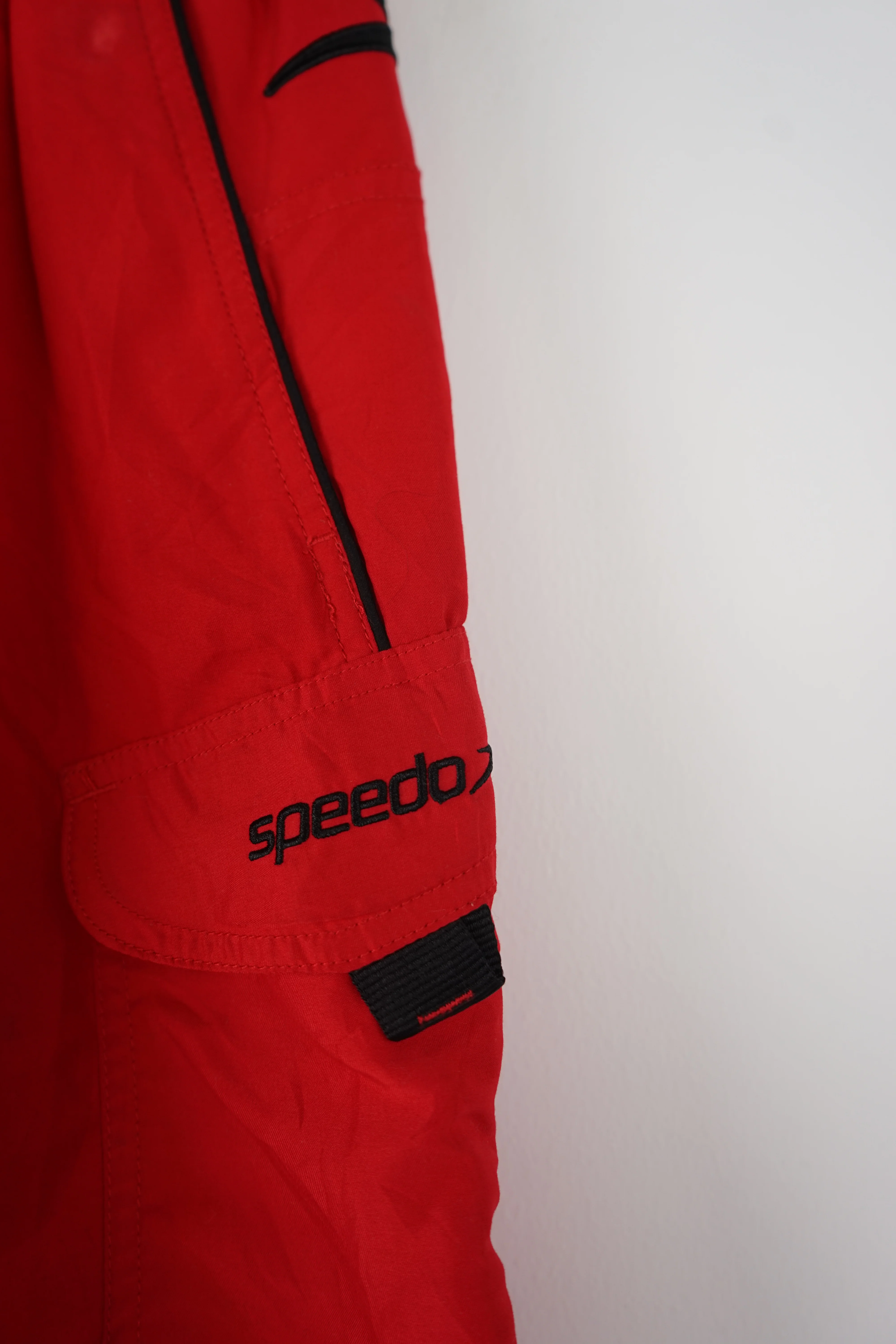 VINTAGE SPEEDO SHORTS W28 - Image 2