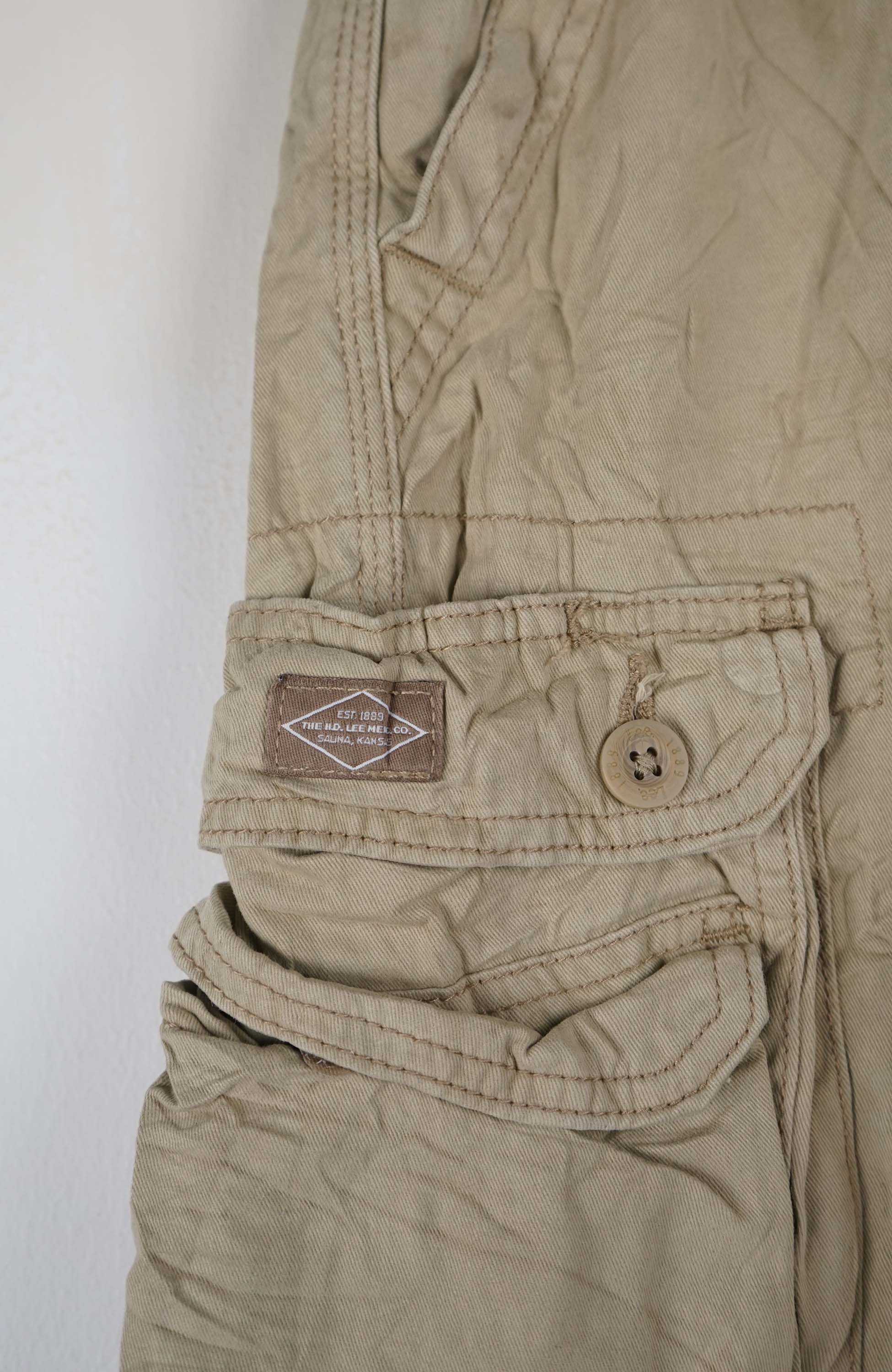 VINTAGE THE H.D. LEE MERC. CO. CARGO SHORTS W36 - Image 2
