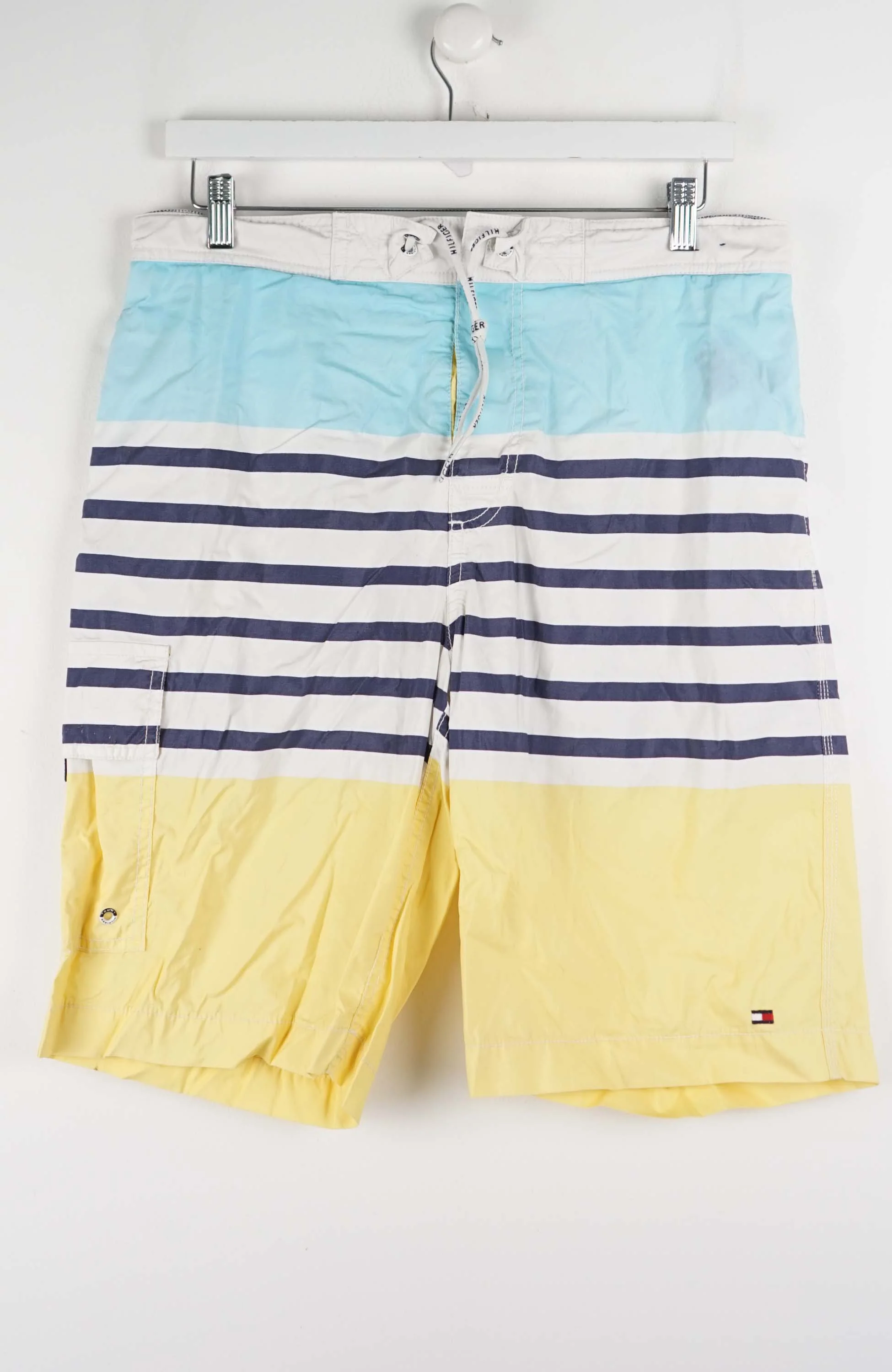 VINTAGE TOMMY HILFIGER BOARD SHORTS W34