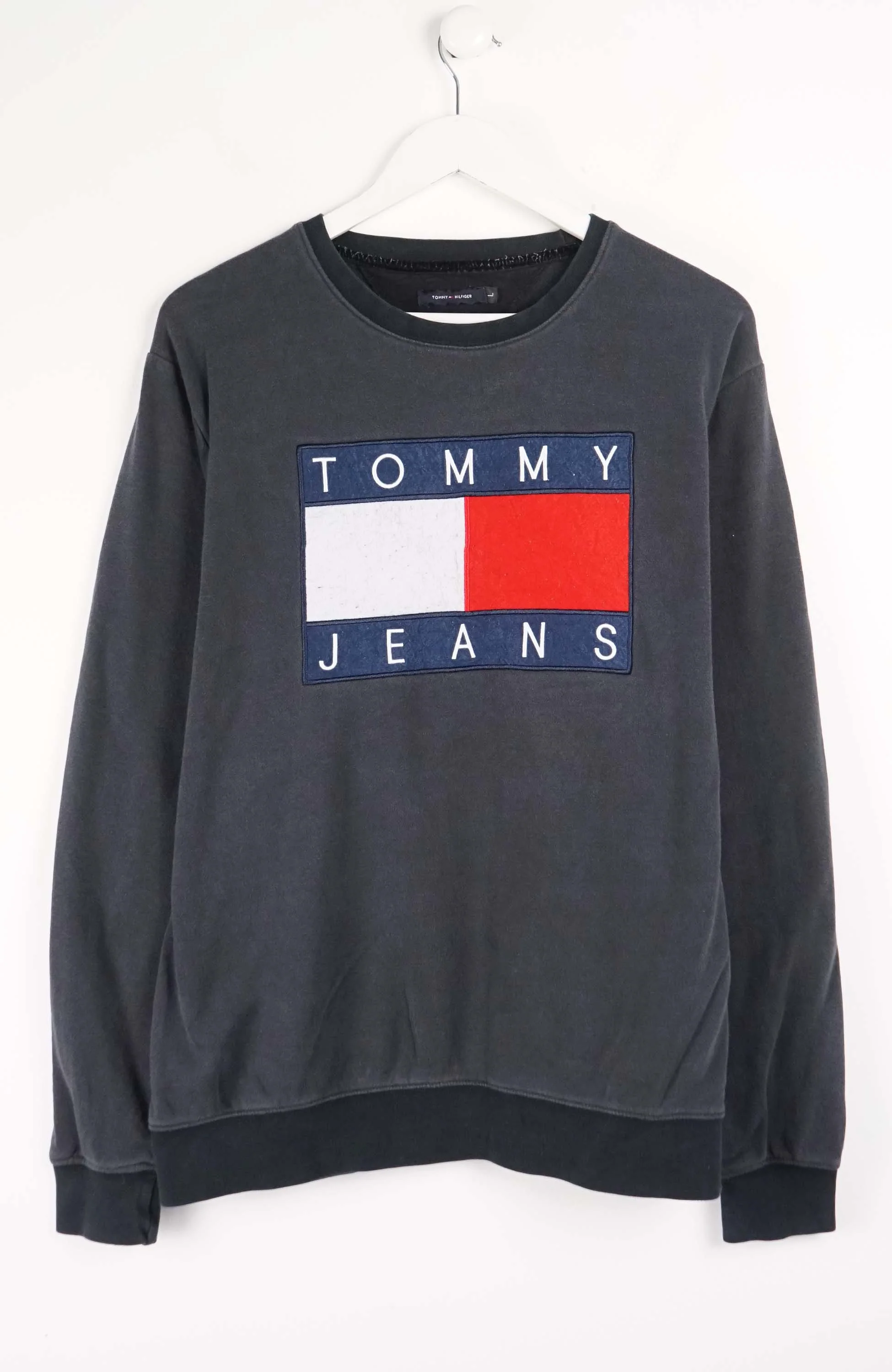 VINTAGE TOMMY HILFIGER SWEATER (L)