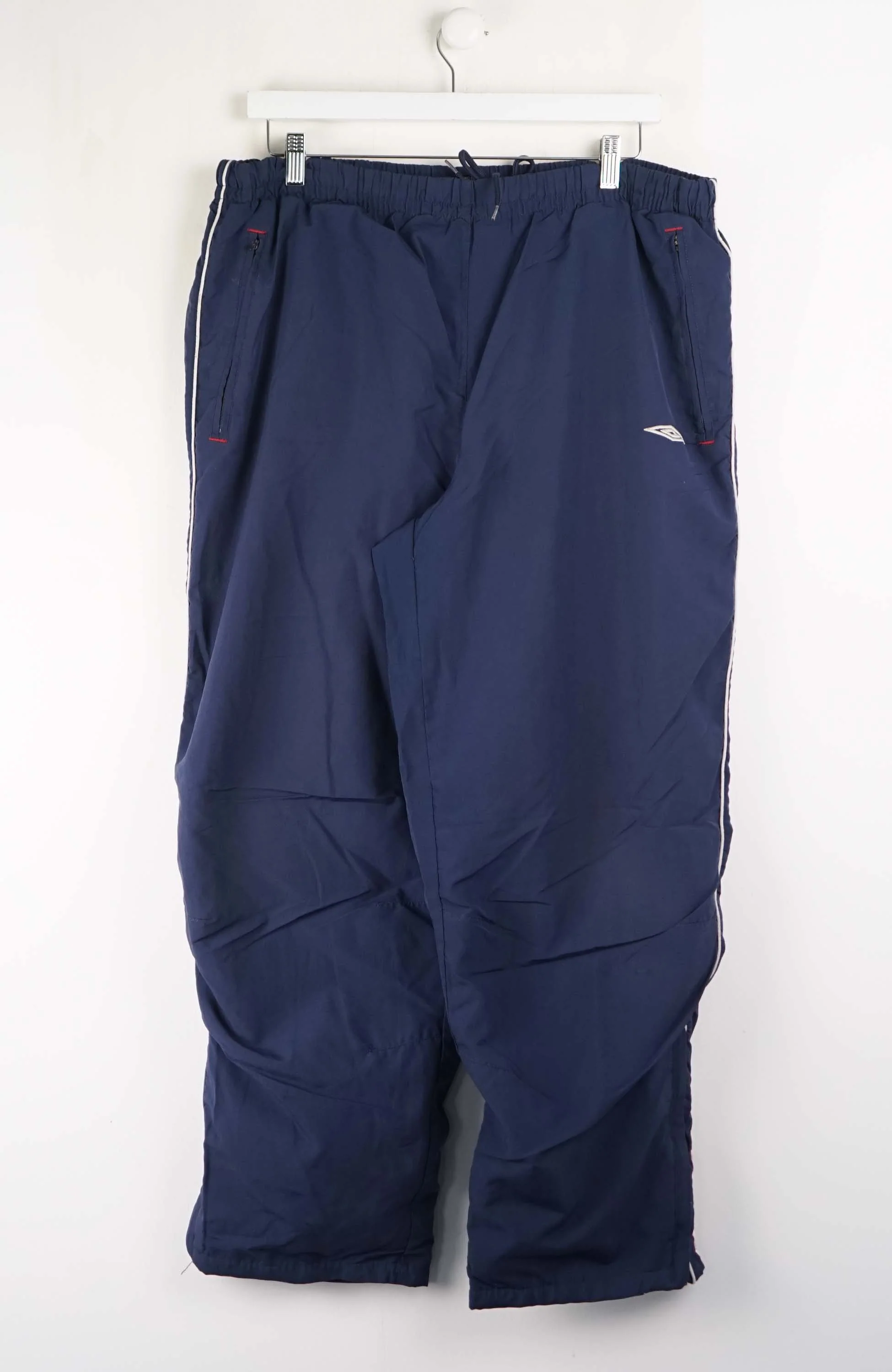 VINTAGE UMBRO TRACK PANTS (XL)