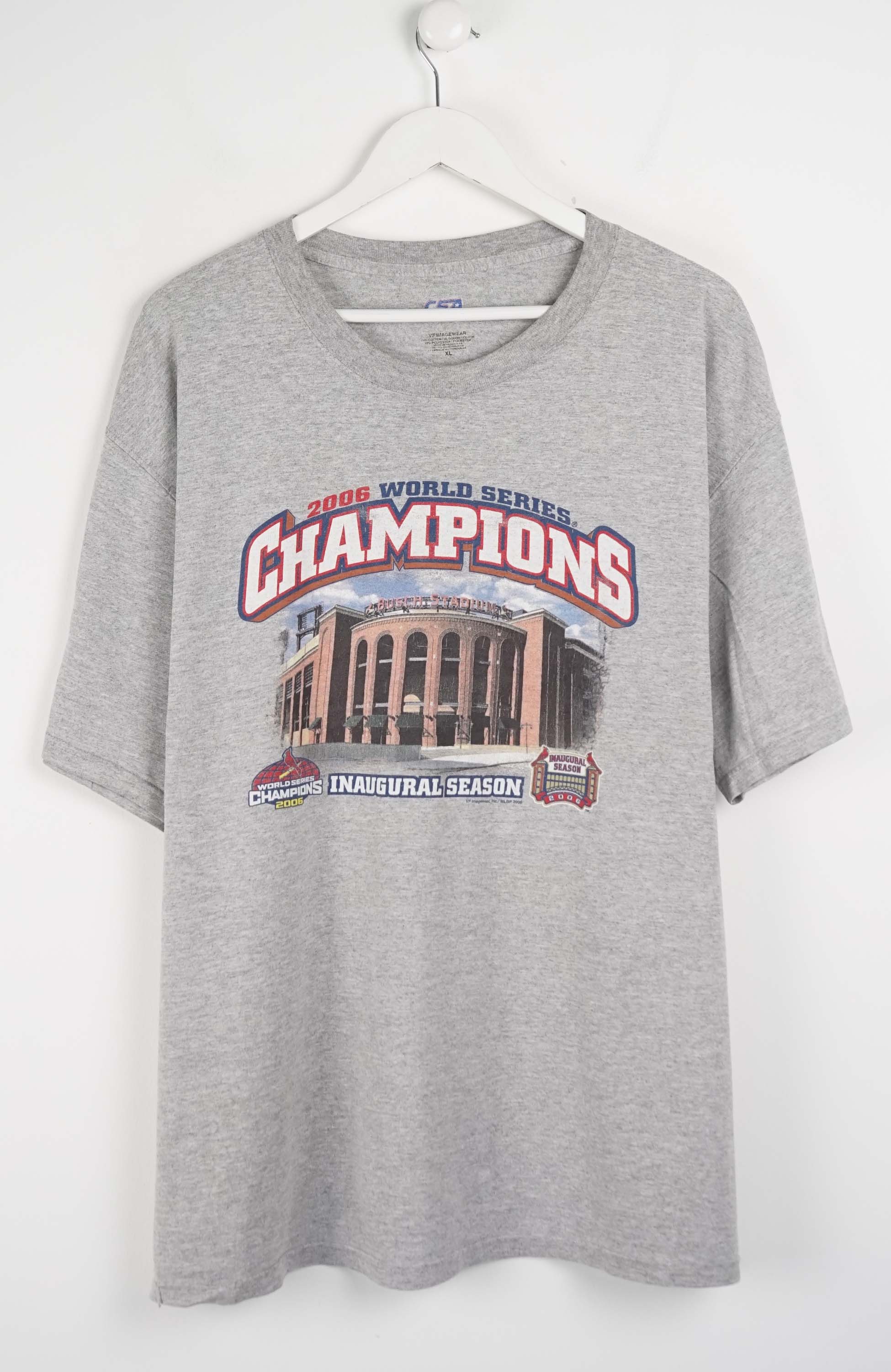 VINTAGE WORLD SERIES BASEBALL 2006 T-SHIRT (XL)